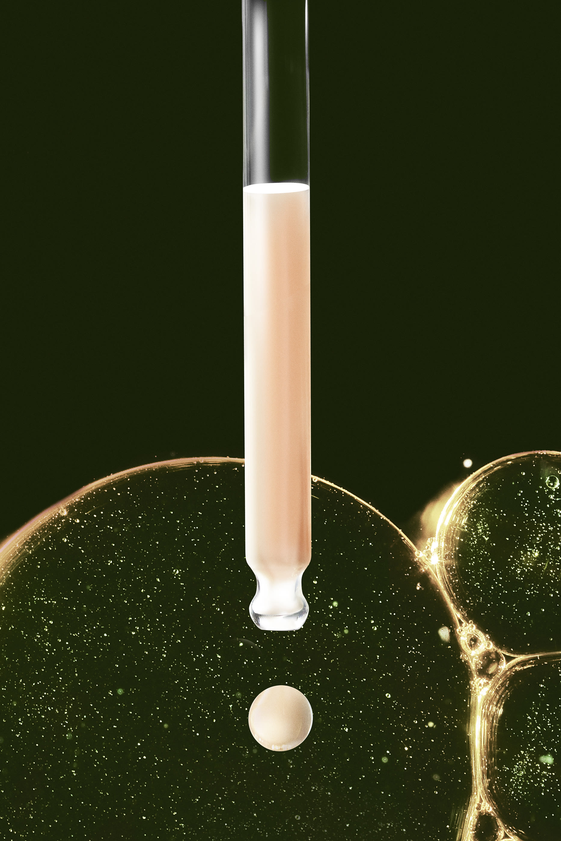 سيروم سيسليا انتجرال لونجيفيتي اسنشال لمقاومة علامات تقدم السن