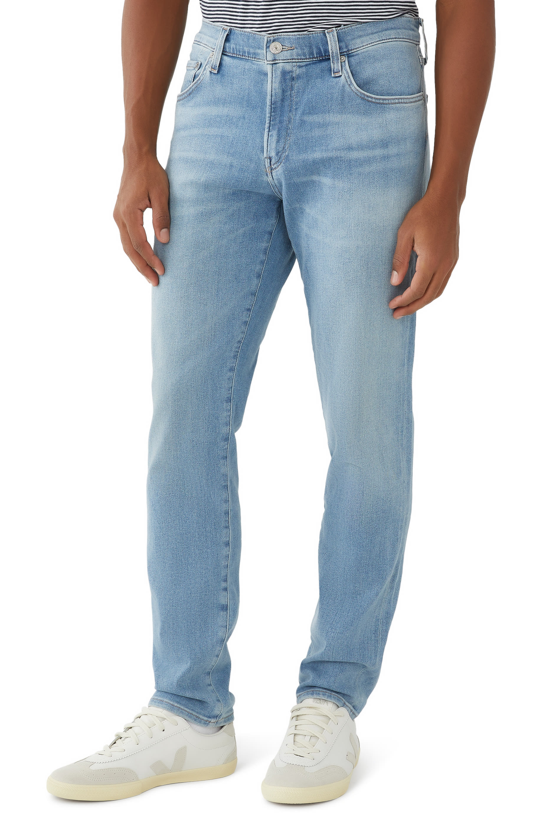 بنطال لندن بيرفورم بقصة تضيق باتجاه الحافة