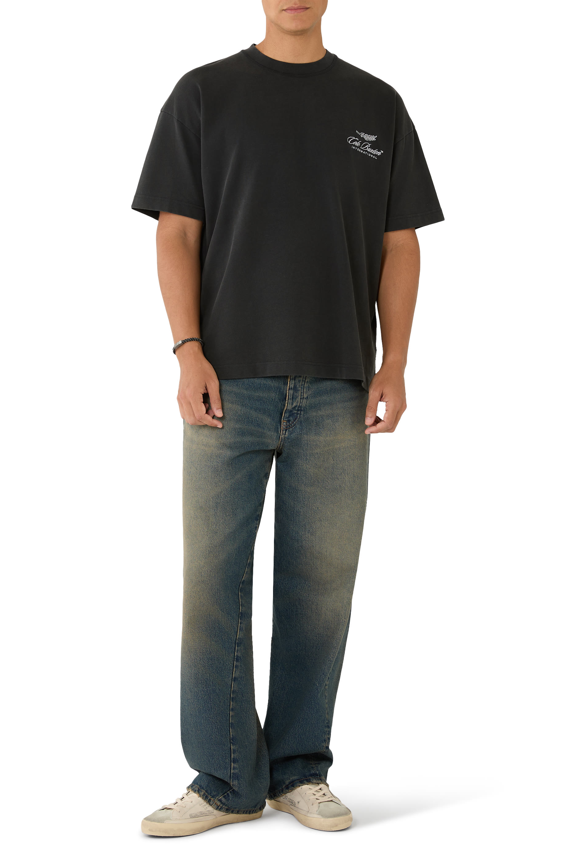 تيشيرت إنترناشيونال بشعار الماركة