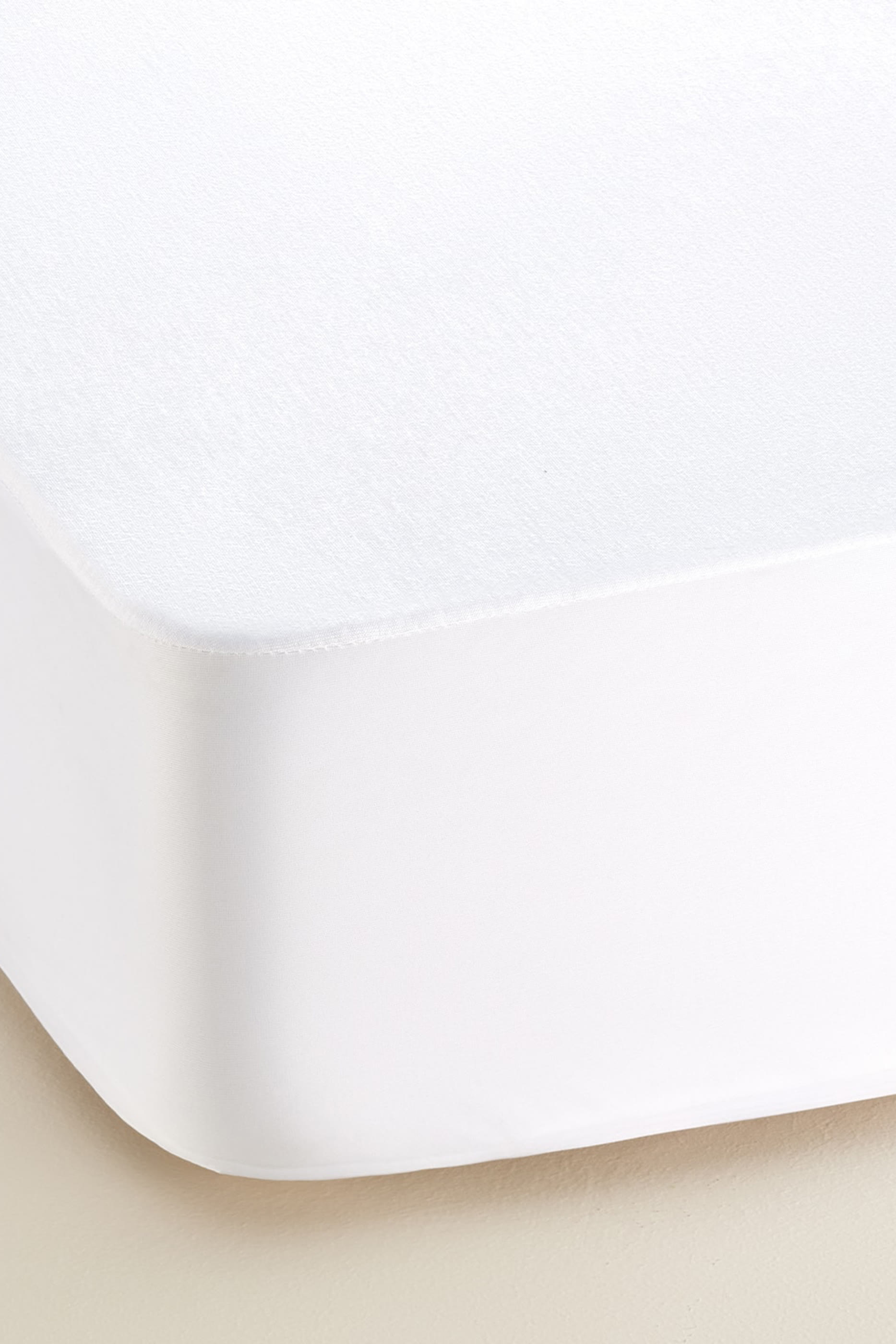 غطاء مرتبة نيتشر تينسل