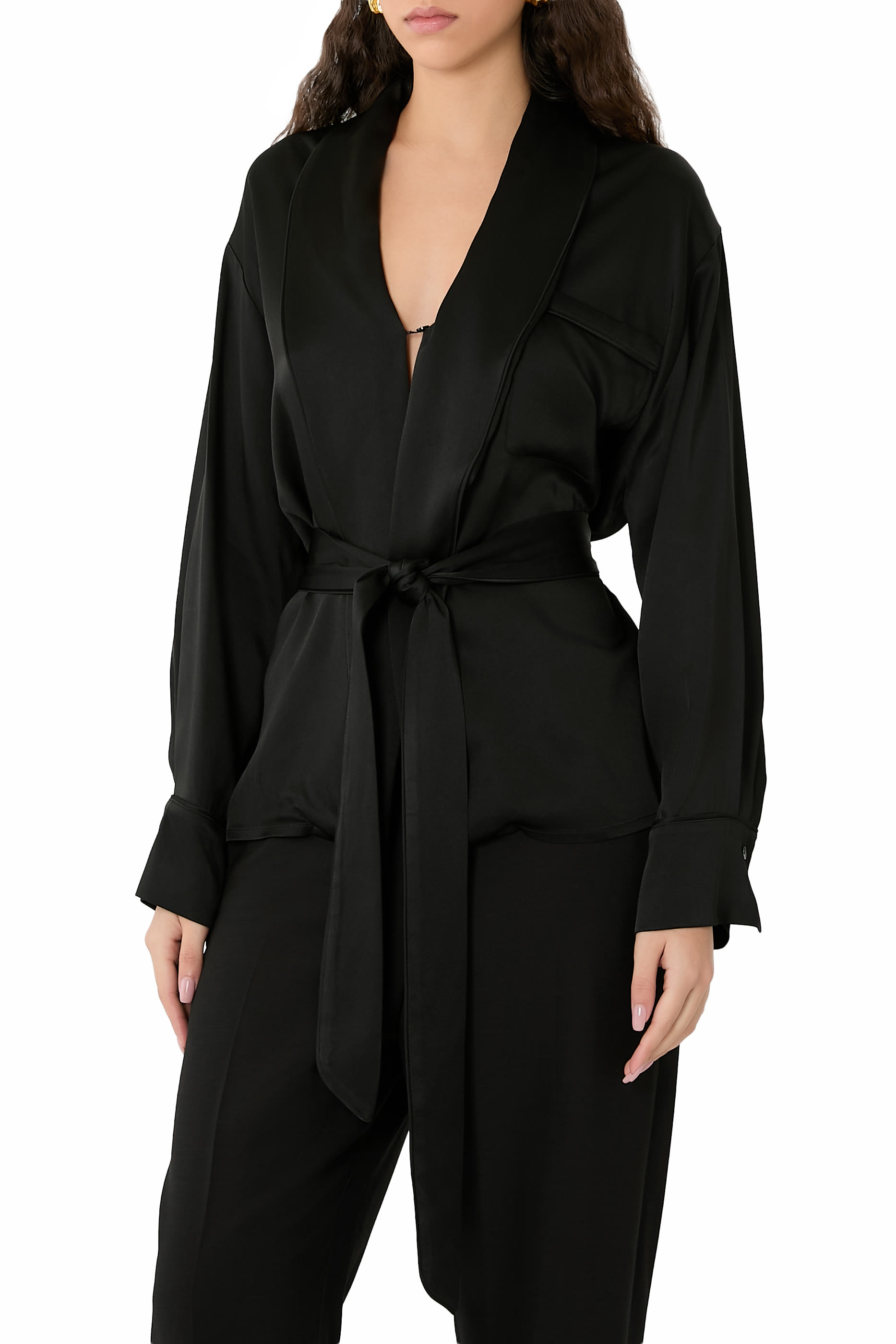 بلوزة باجاما بتصميم ملفوف