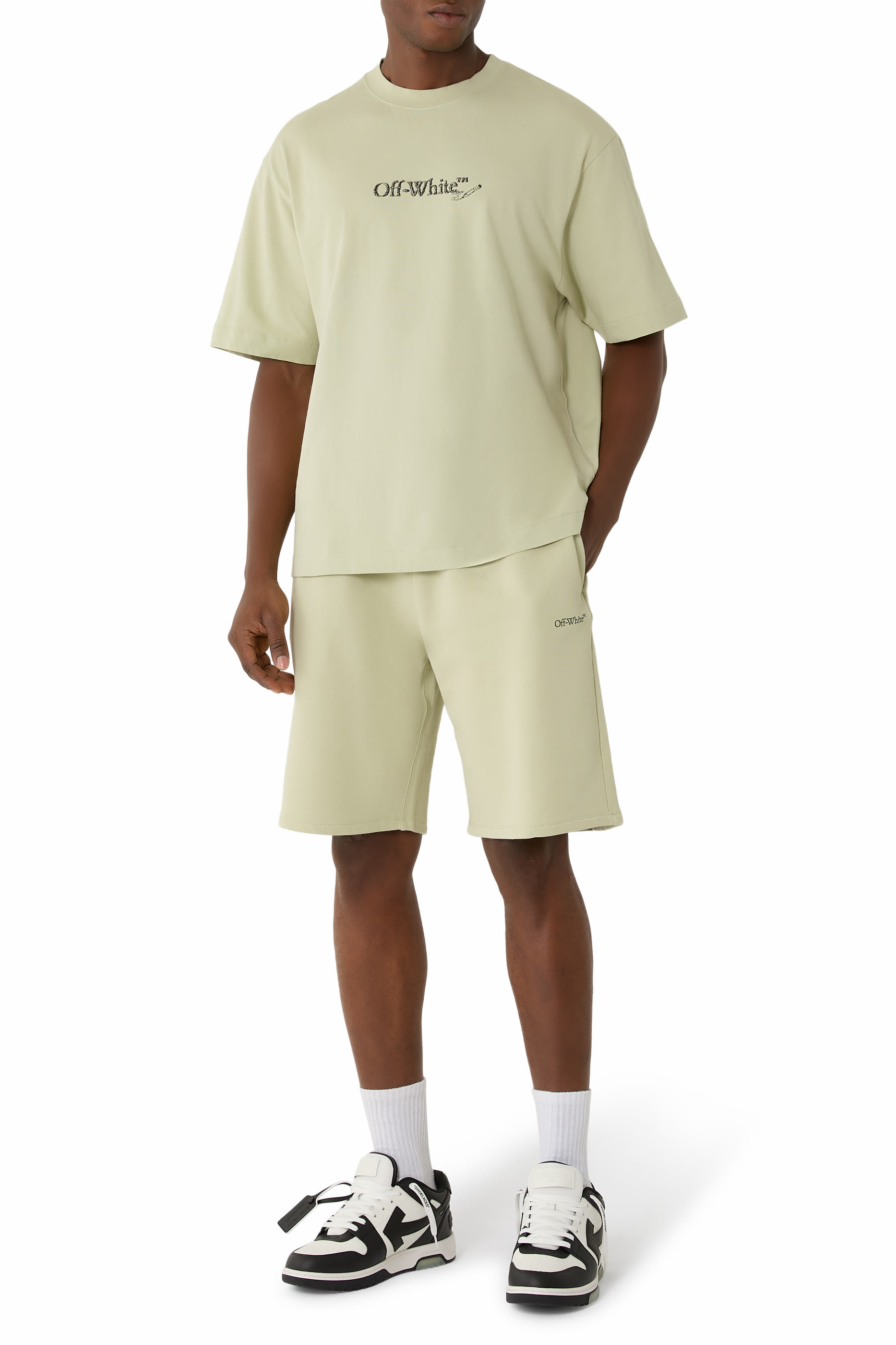 شورت رياضي سكيت سكريبل بخطوط مائلة 