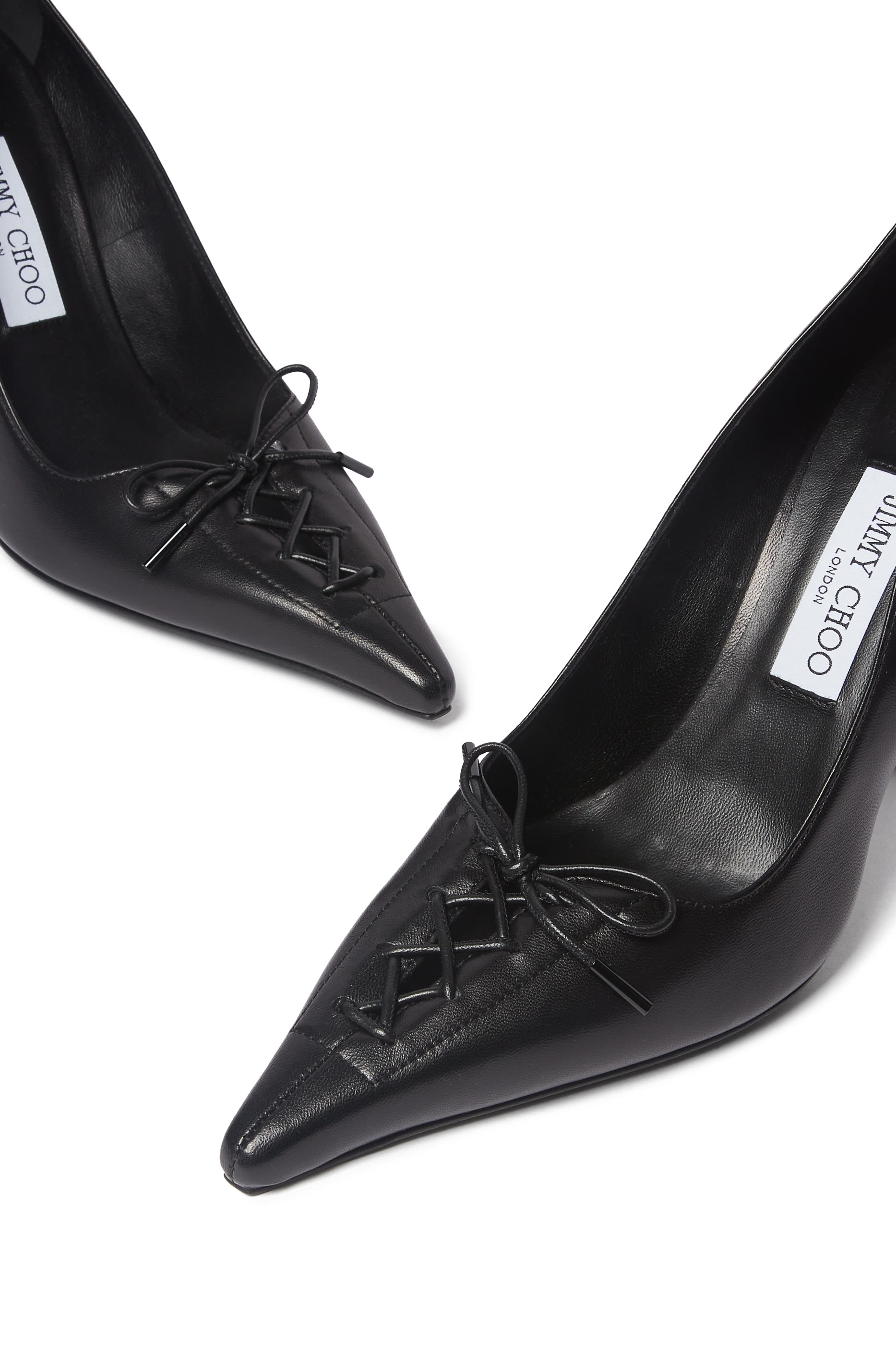 حذاء كلاسيكي سكارليت 95 بأربطة