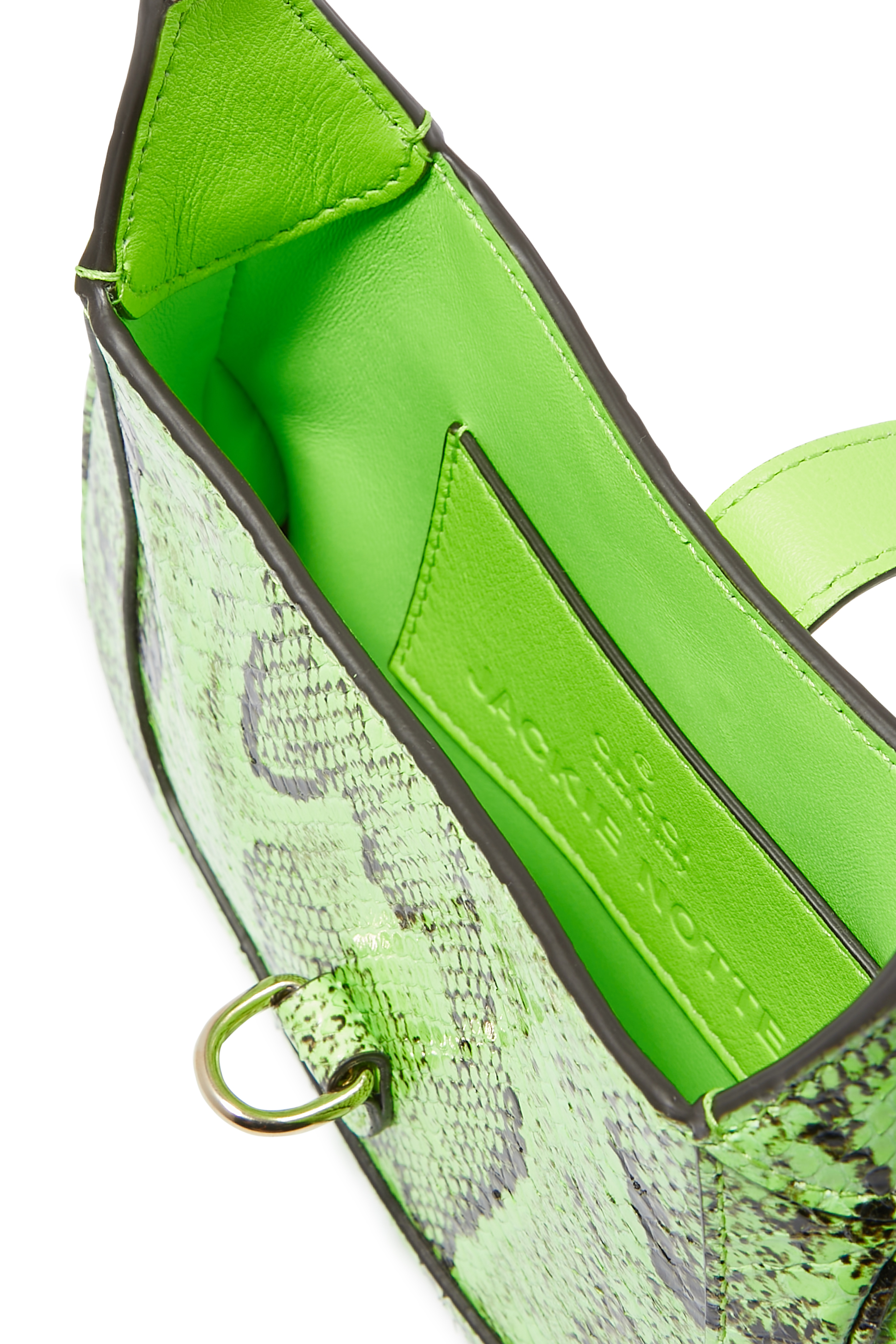 حقيبة كتف جاكي نوتي صغيرة بنقشة جلد الثعبان