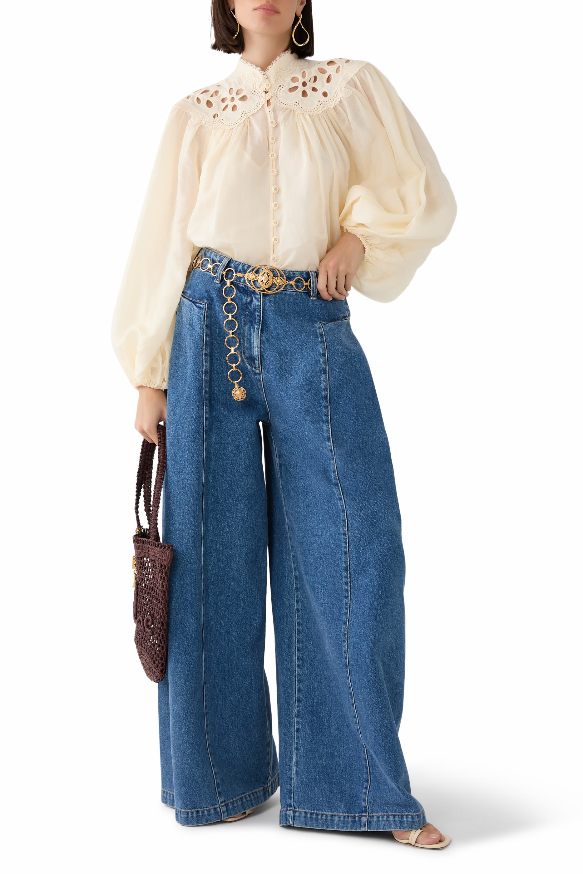 بلوزة كوكو بتطريزات