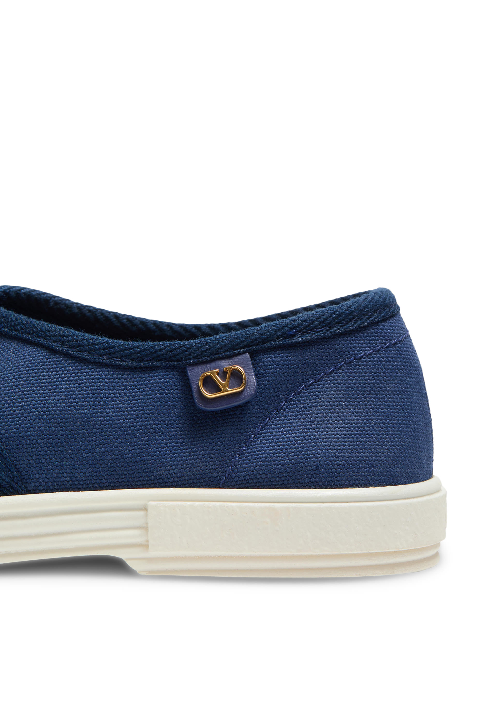 سنيكرز باي باي باي