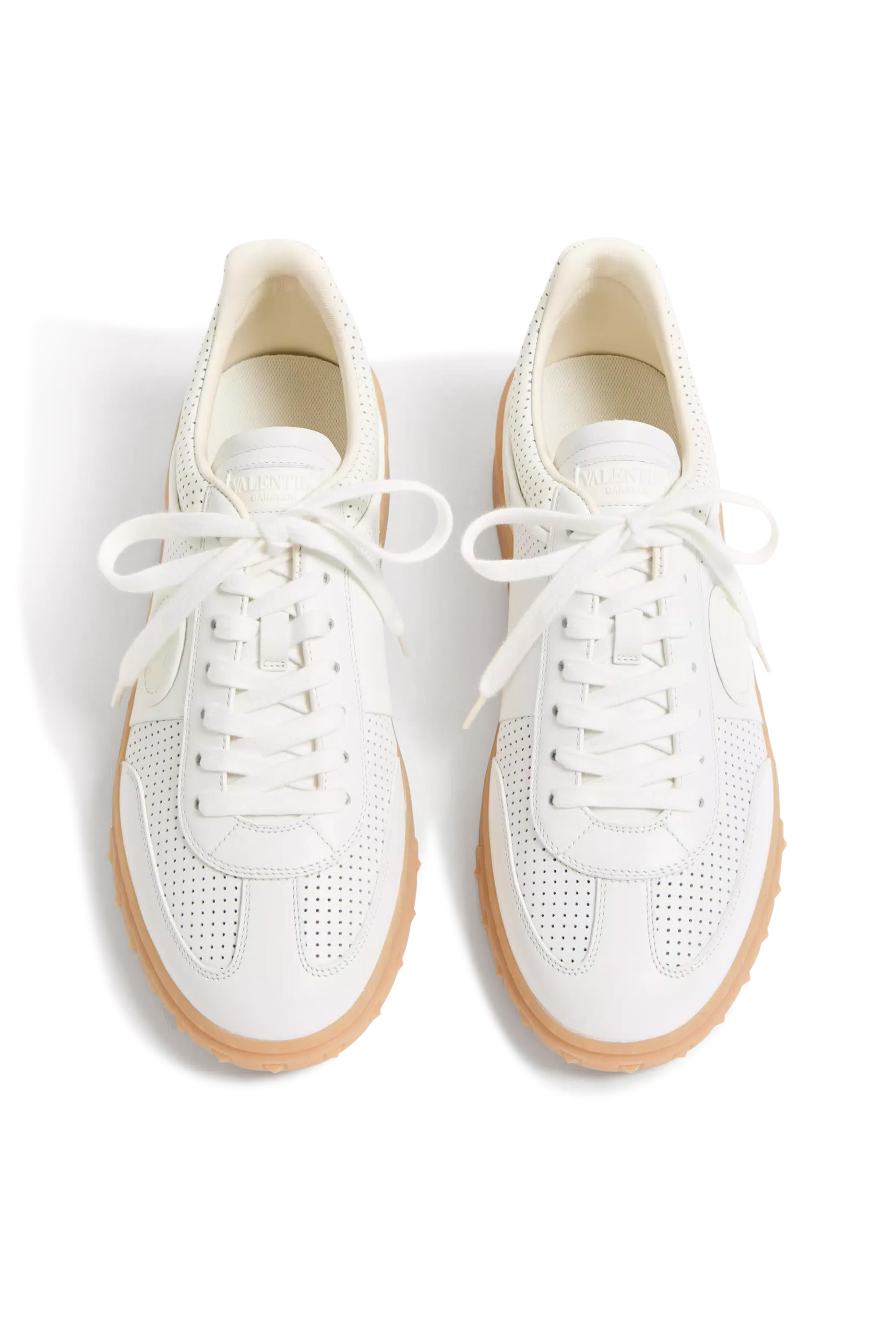 سنيكرز أبفيلاج