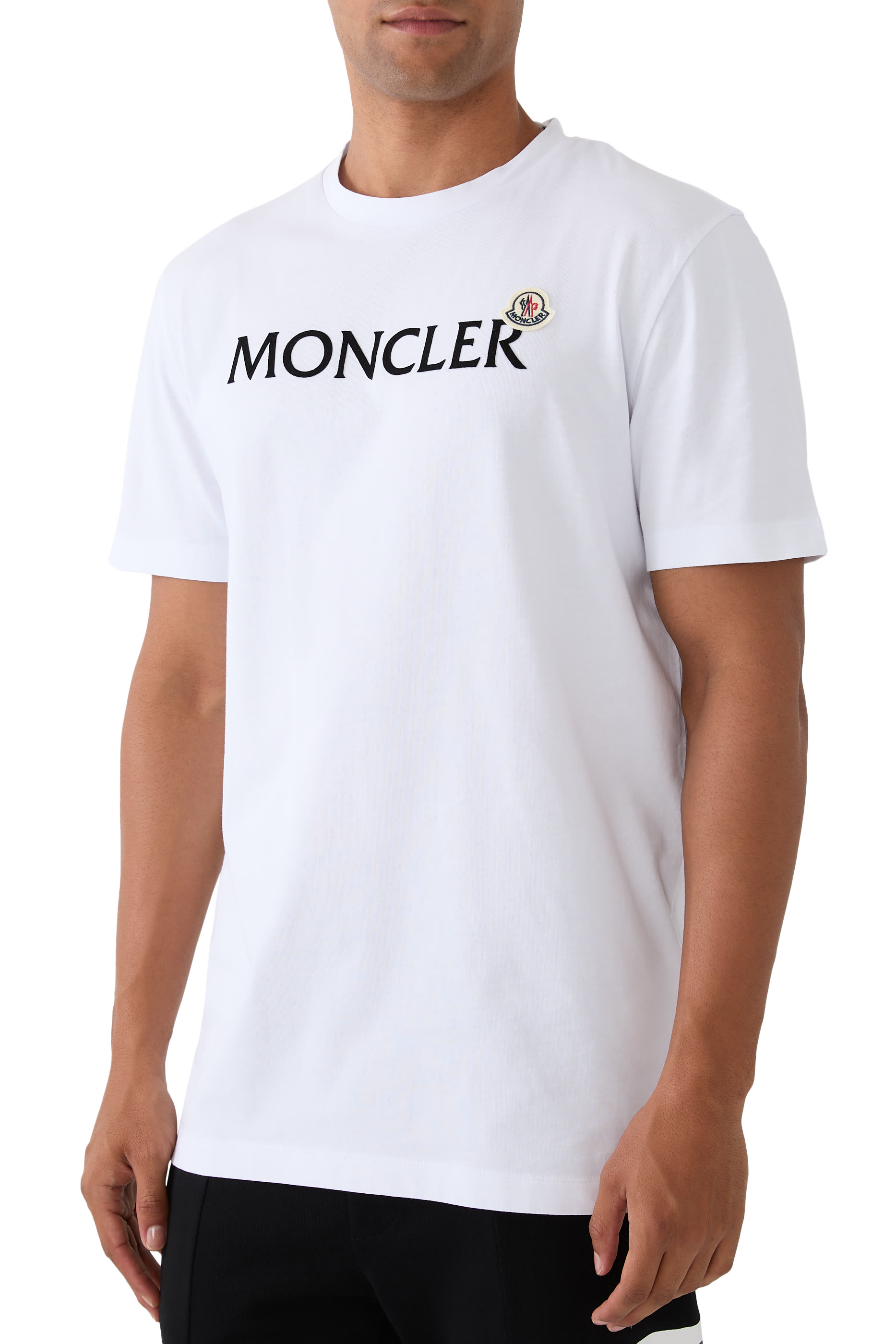 تيشيرت بشعار الماركة المنفوخ قطن