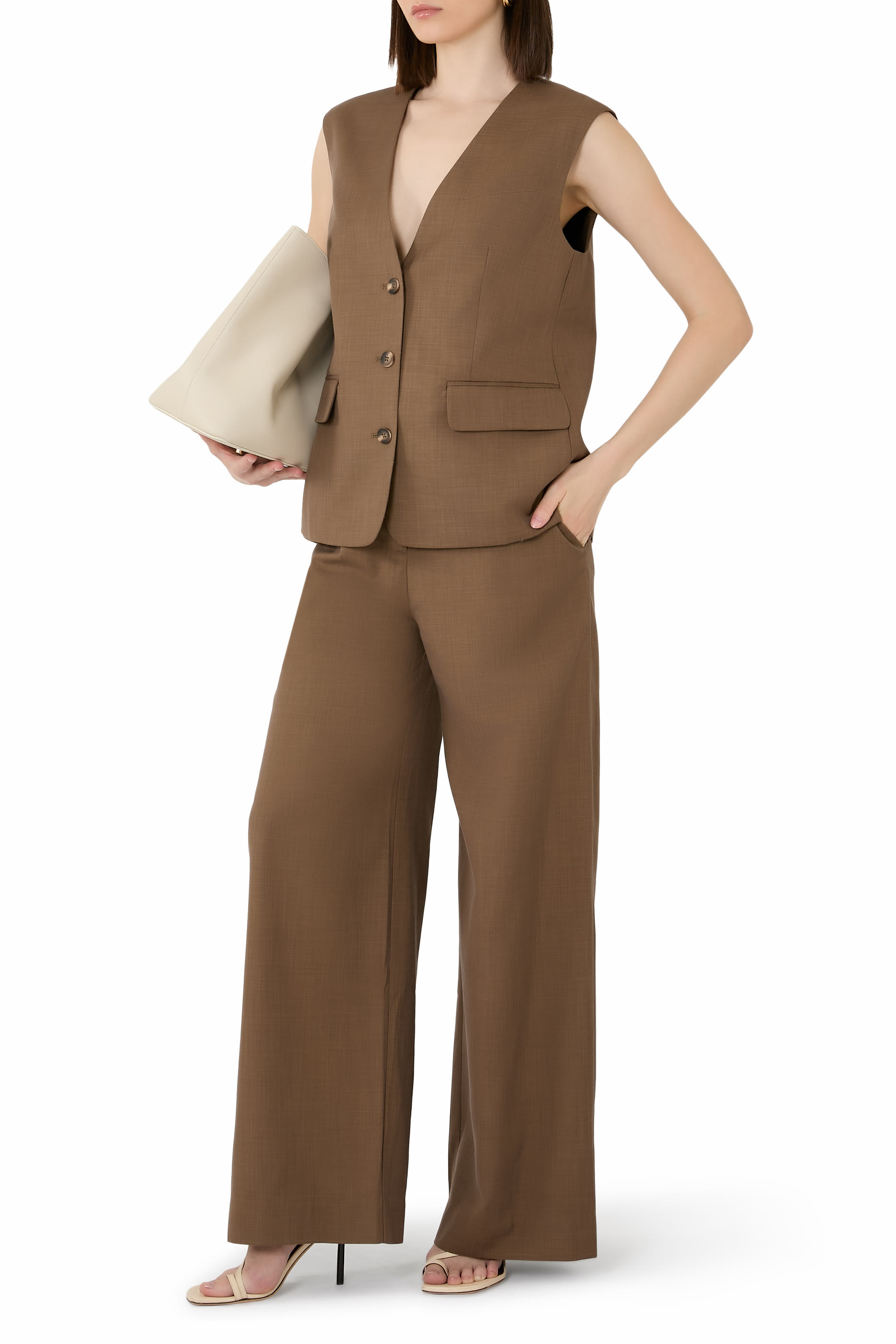 بنطال اشر بقصة ساق واسعة