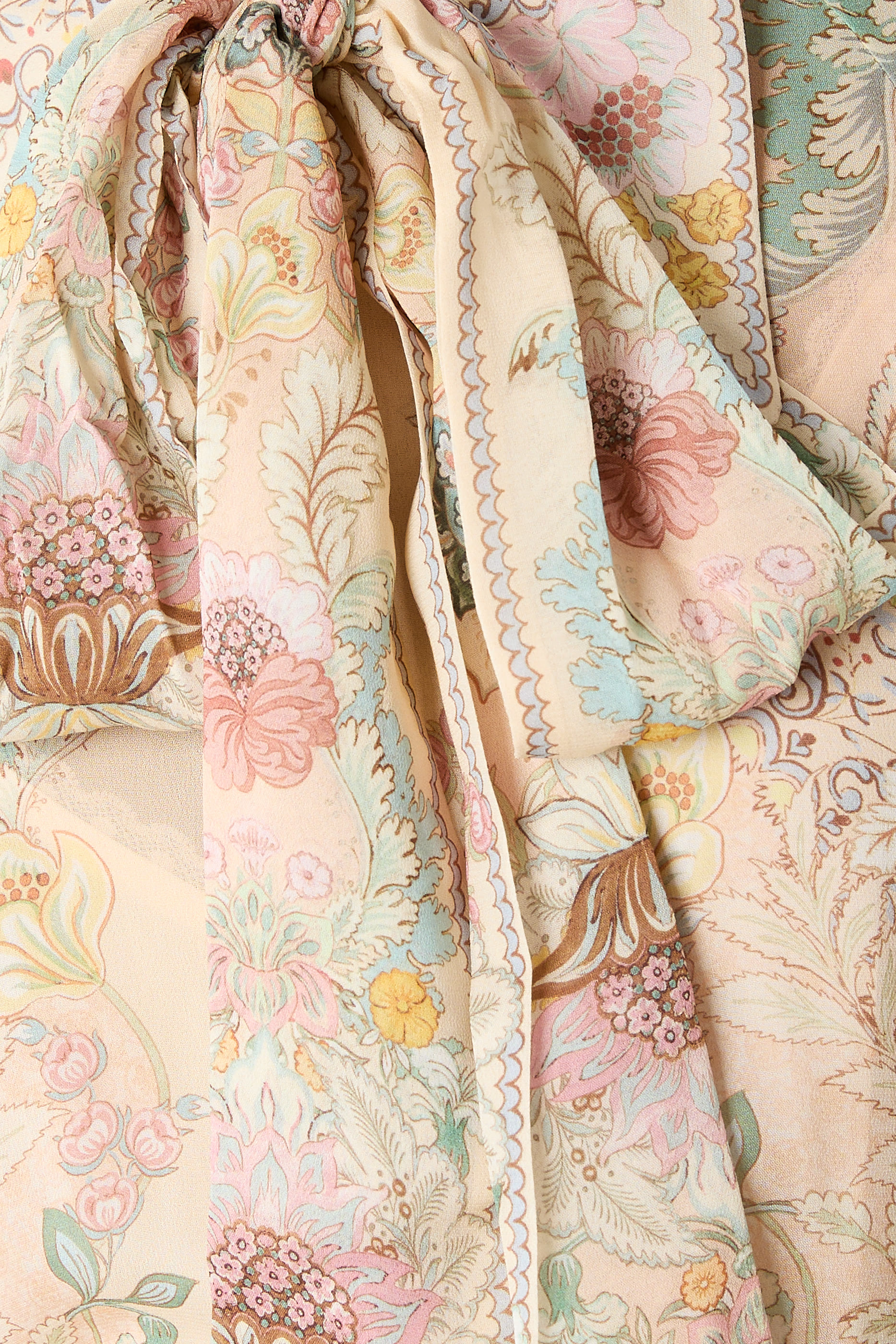 فستان ريبيليون بتصميم قميص مزين بربطة بوسيباو