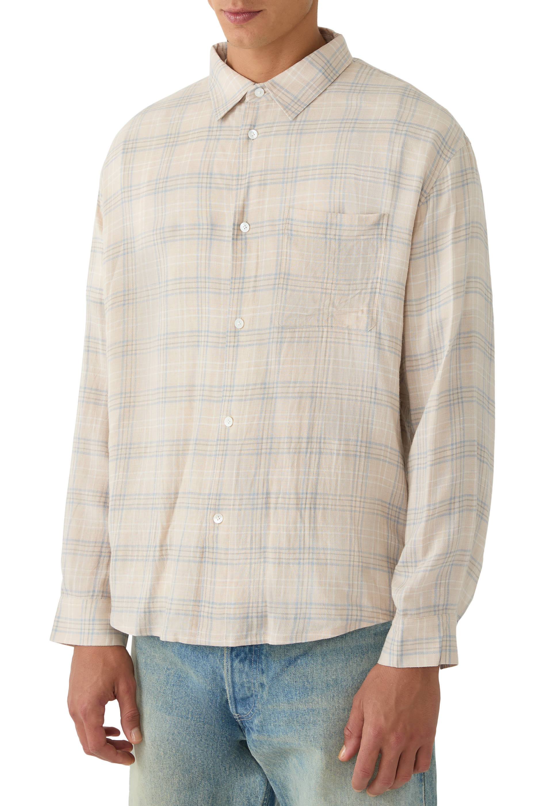 قميص بنقشة مربعات