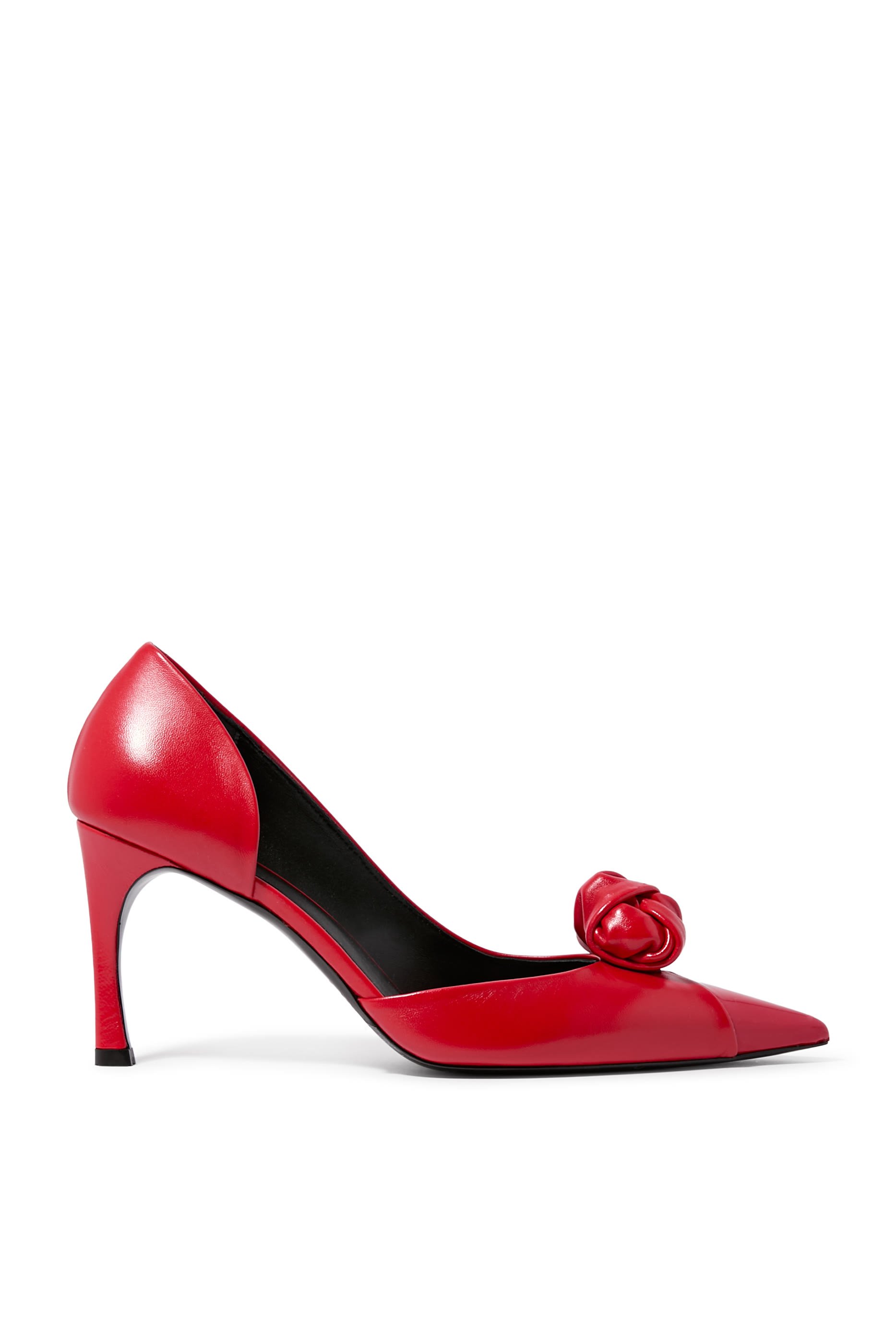 حذاء كلاسيكي مزين بعقدة جلد