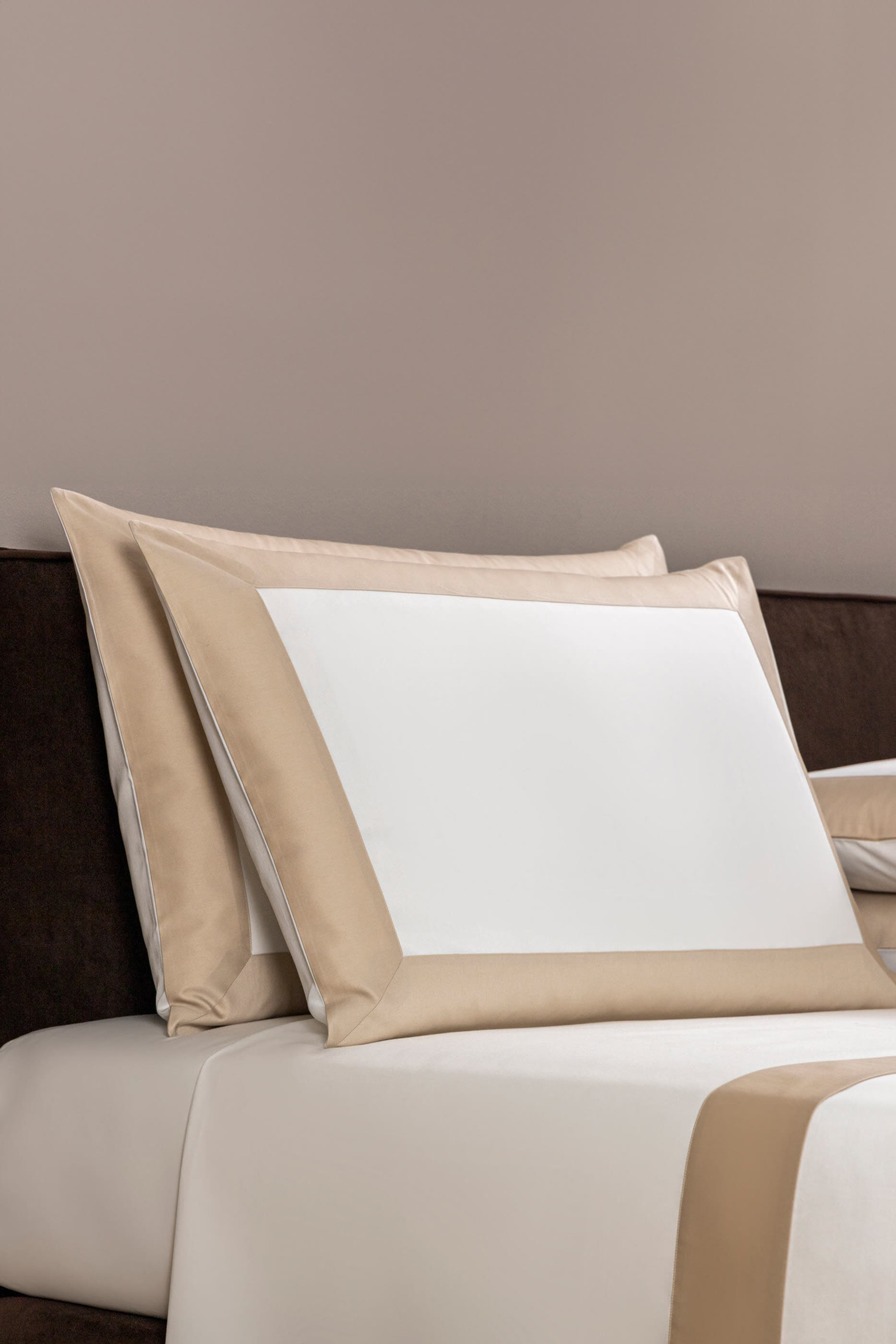 غطاء وسادة بولد قطن