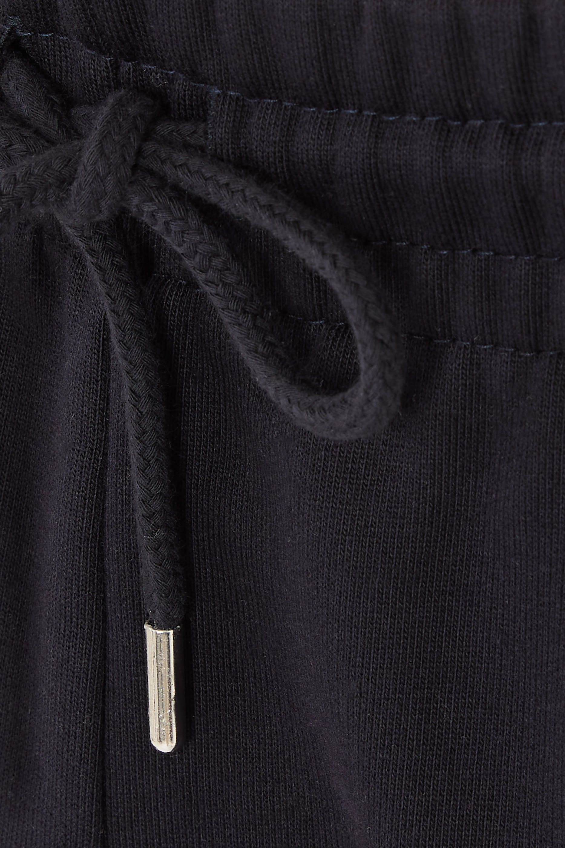  شورت بيرمودا برباط تضييق