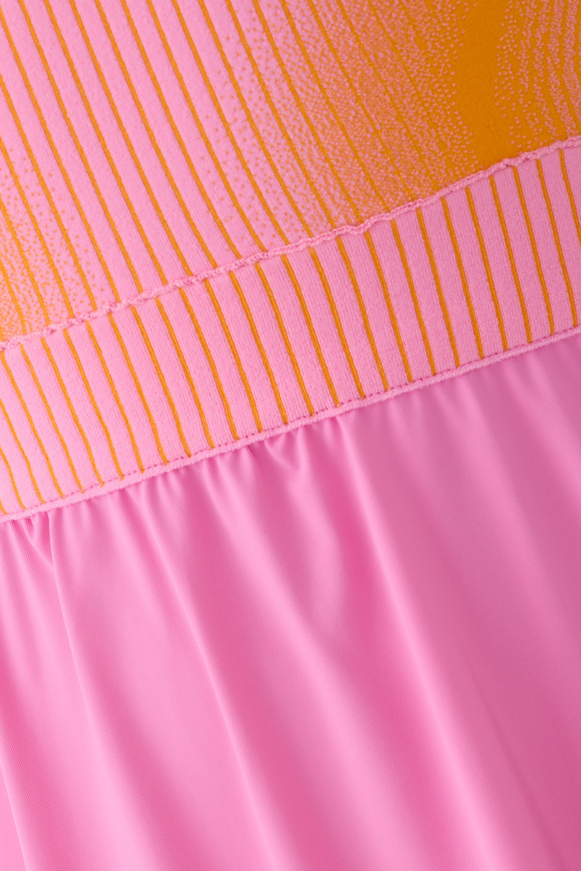 فستان جين 11 أكتيف تنس فستان جين 11 أكتيف تنس