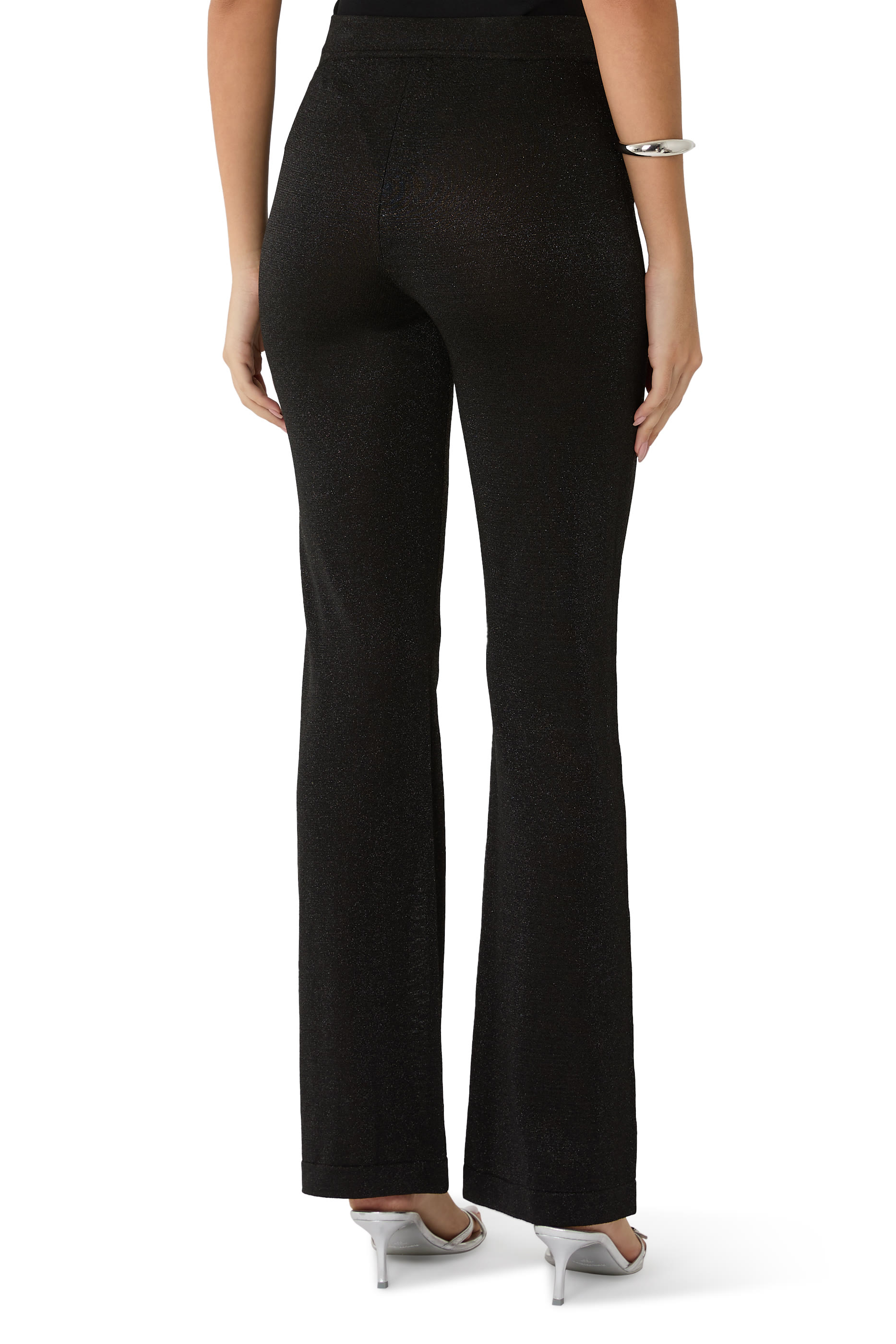 بنطال بقصة واسعة لوريكس