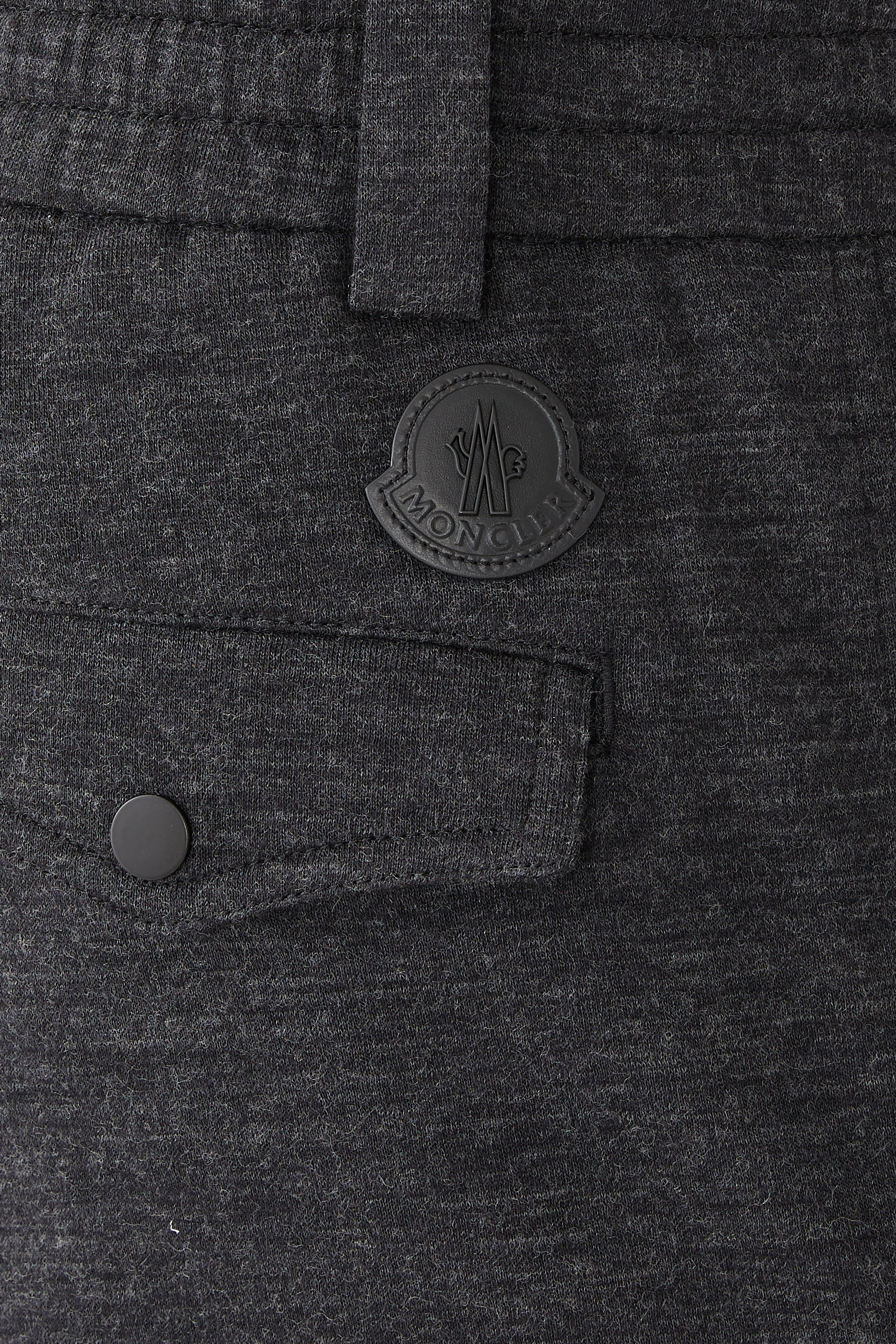 بنطال برباط تضييق