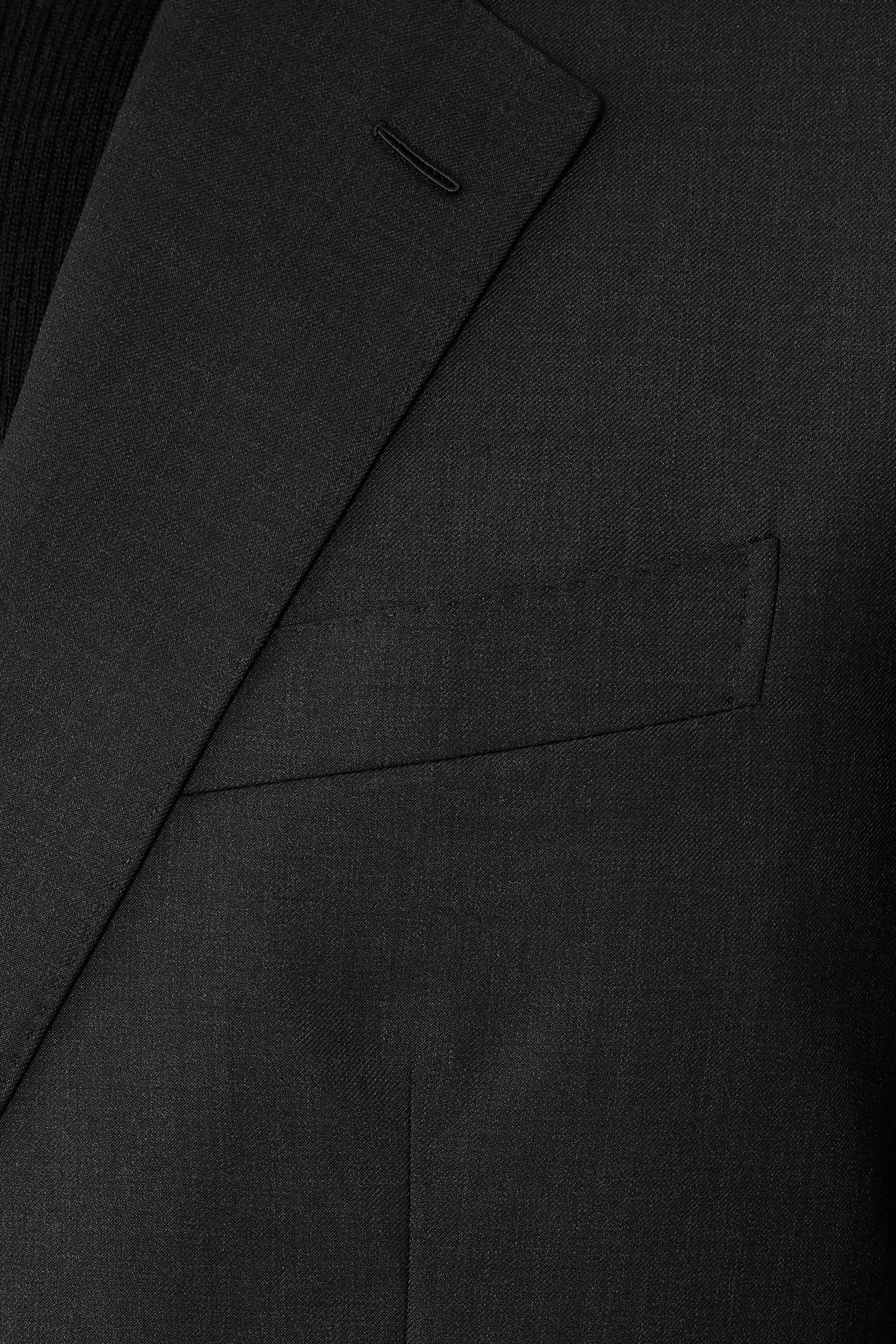 بليزر بصف أزرار وقصة مريحة