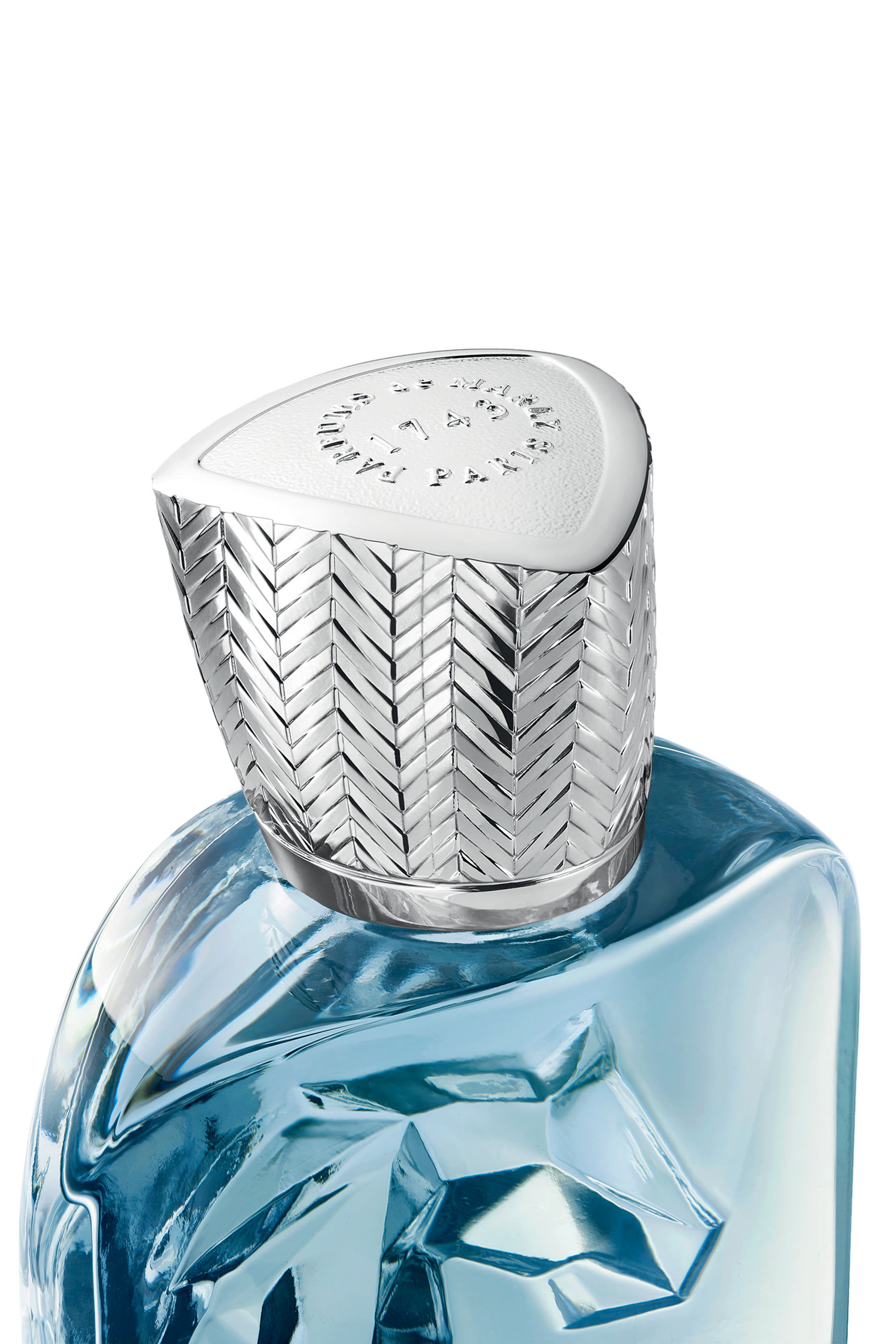 عطر فاليرو مركز