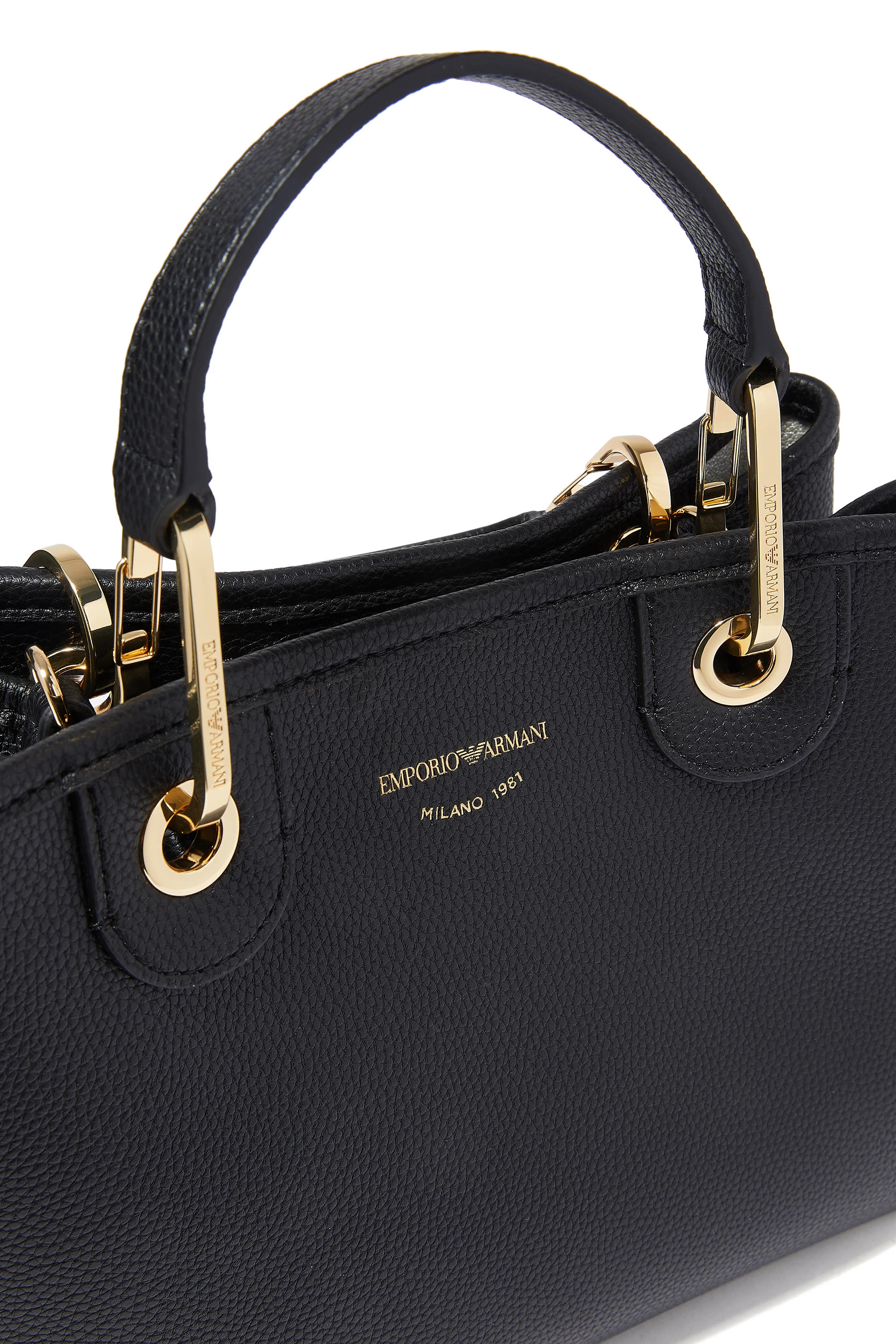 حقيبة يد ماي اي ايه