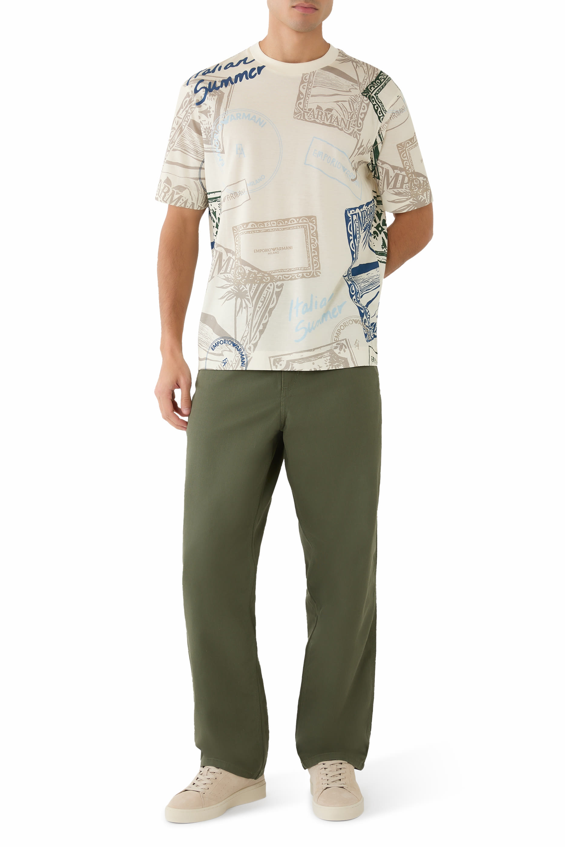 تيشيرت بنقشات طوابع سفر