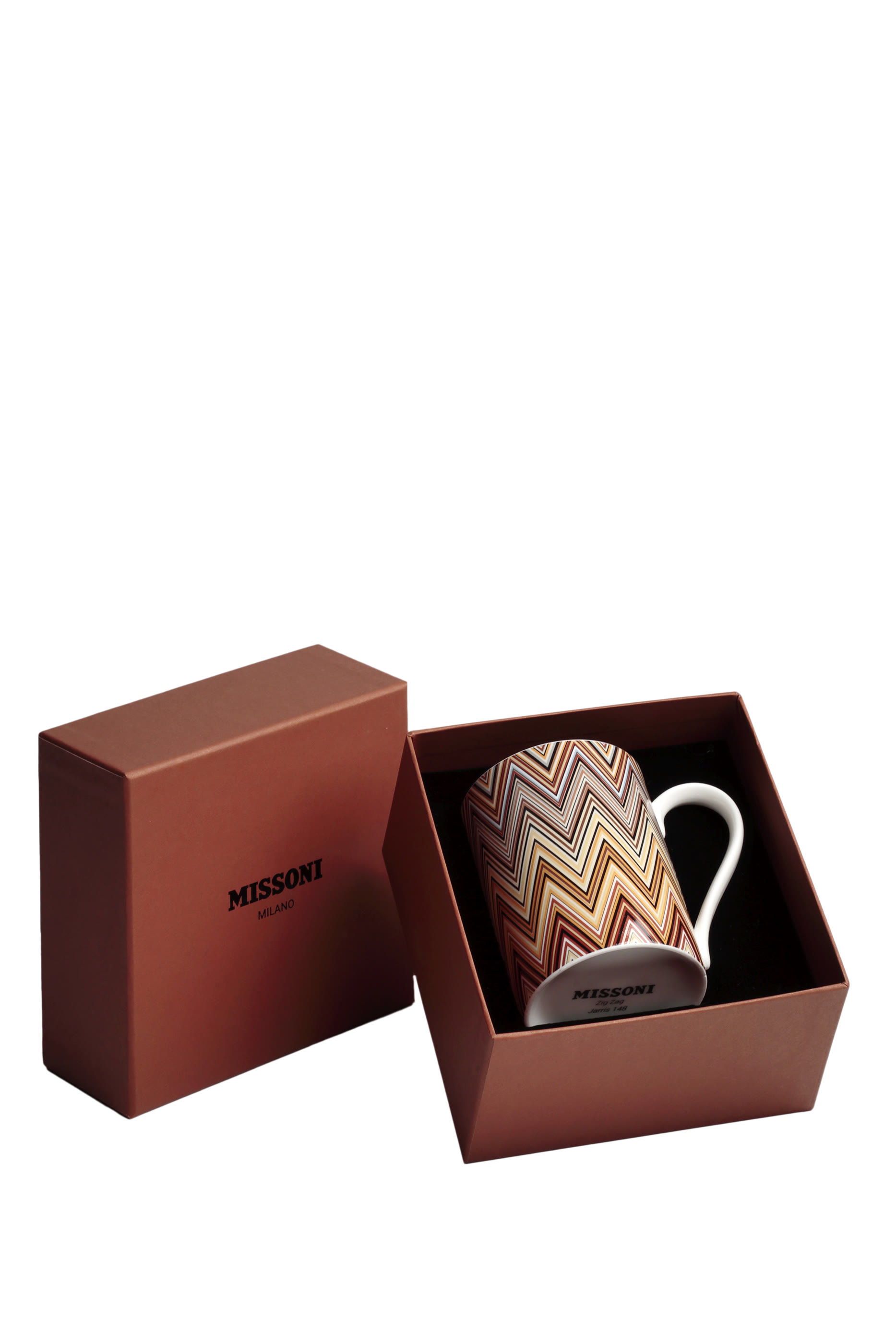 كوب قهوة جاريس بنقشة متعرجة