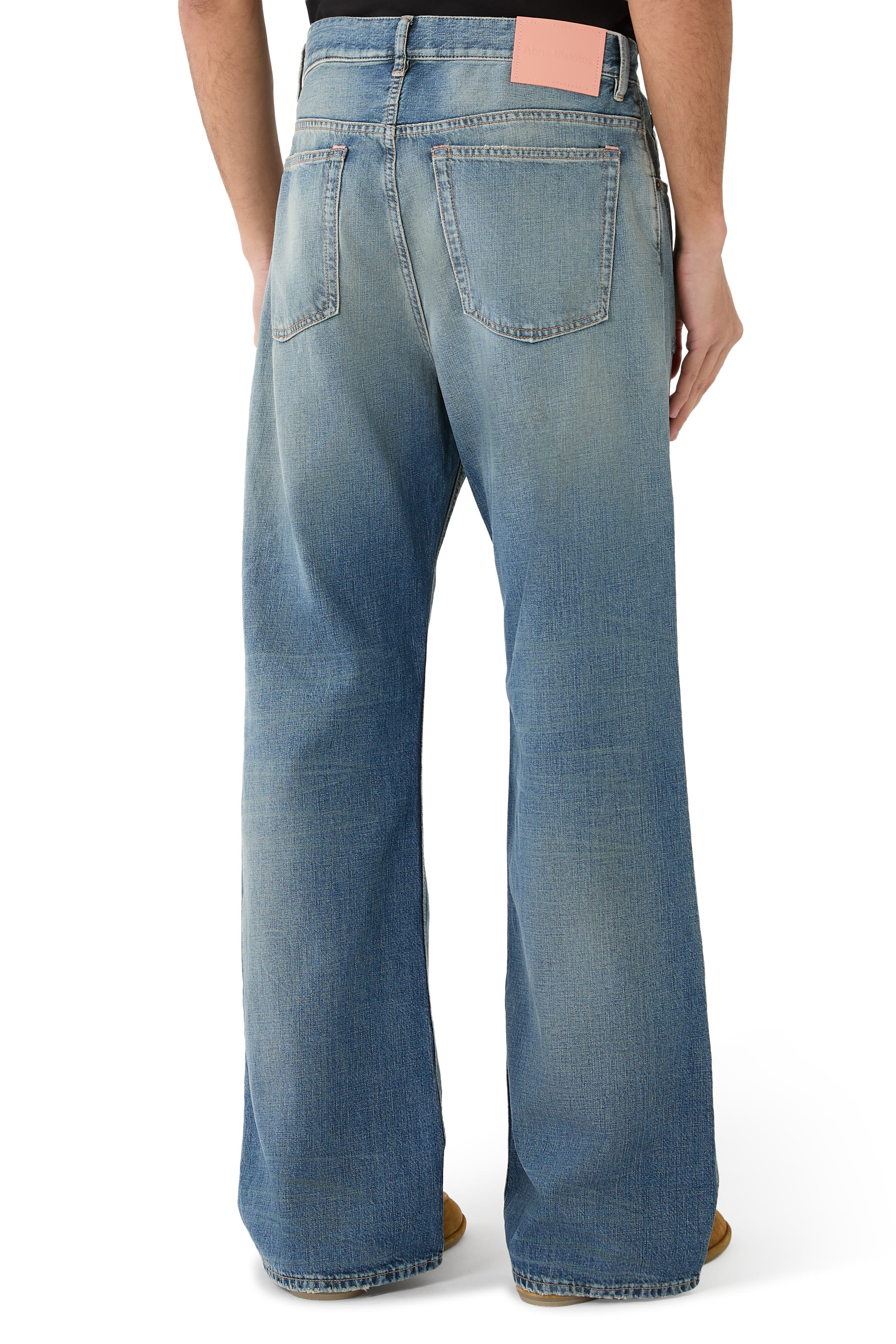 بنطال جينز بقصة عادية