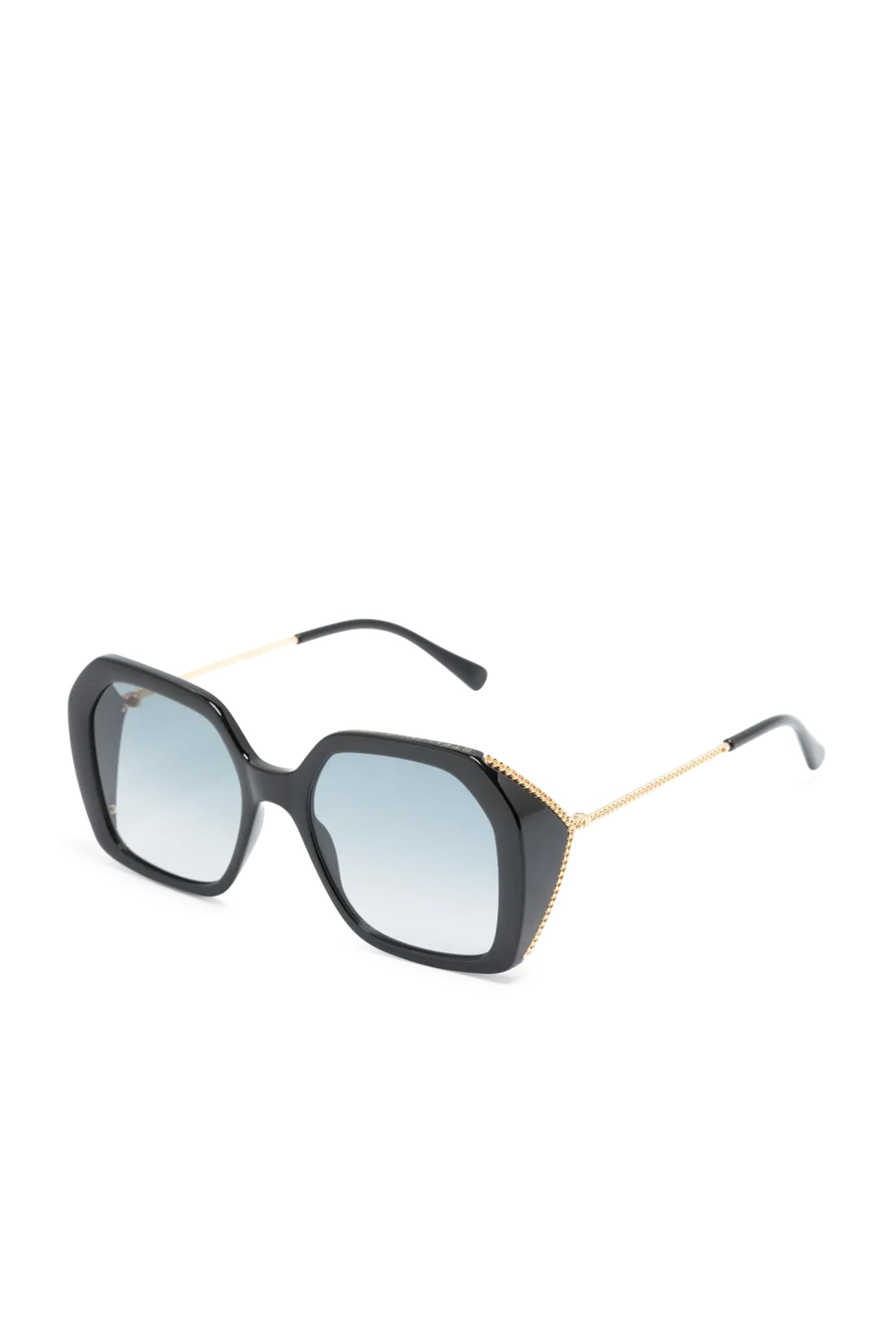 نظارة شمسية بإطار مستطيل