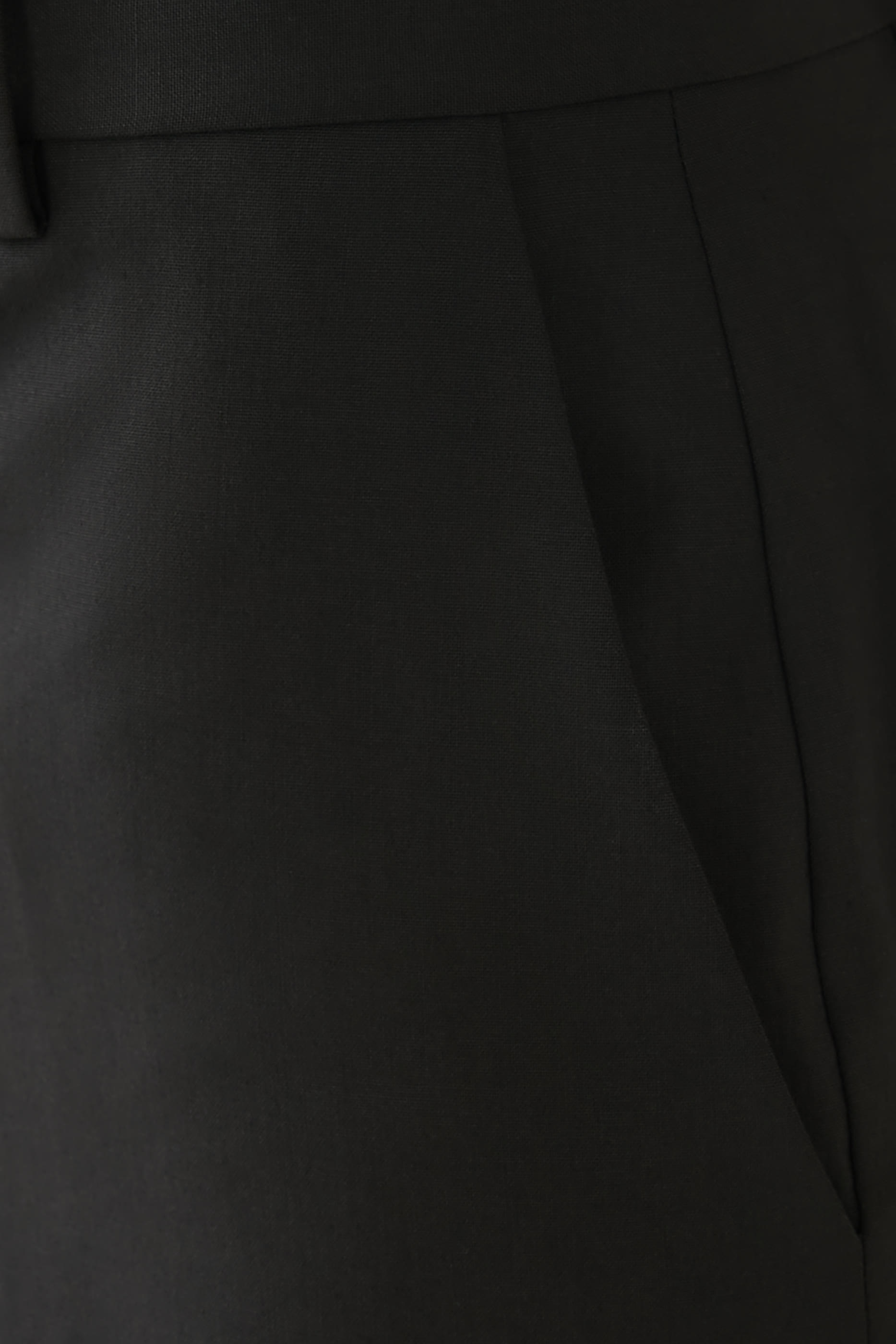 بنطال بحافة واسعة صوف فاخر