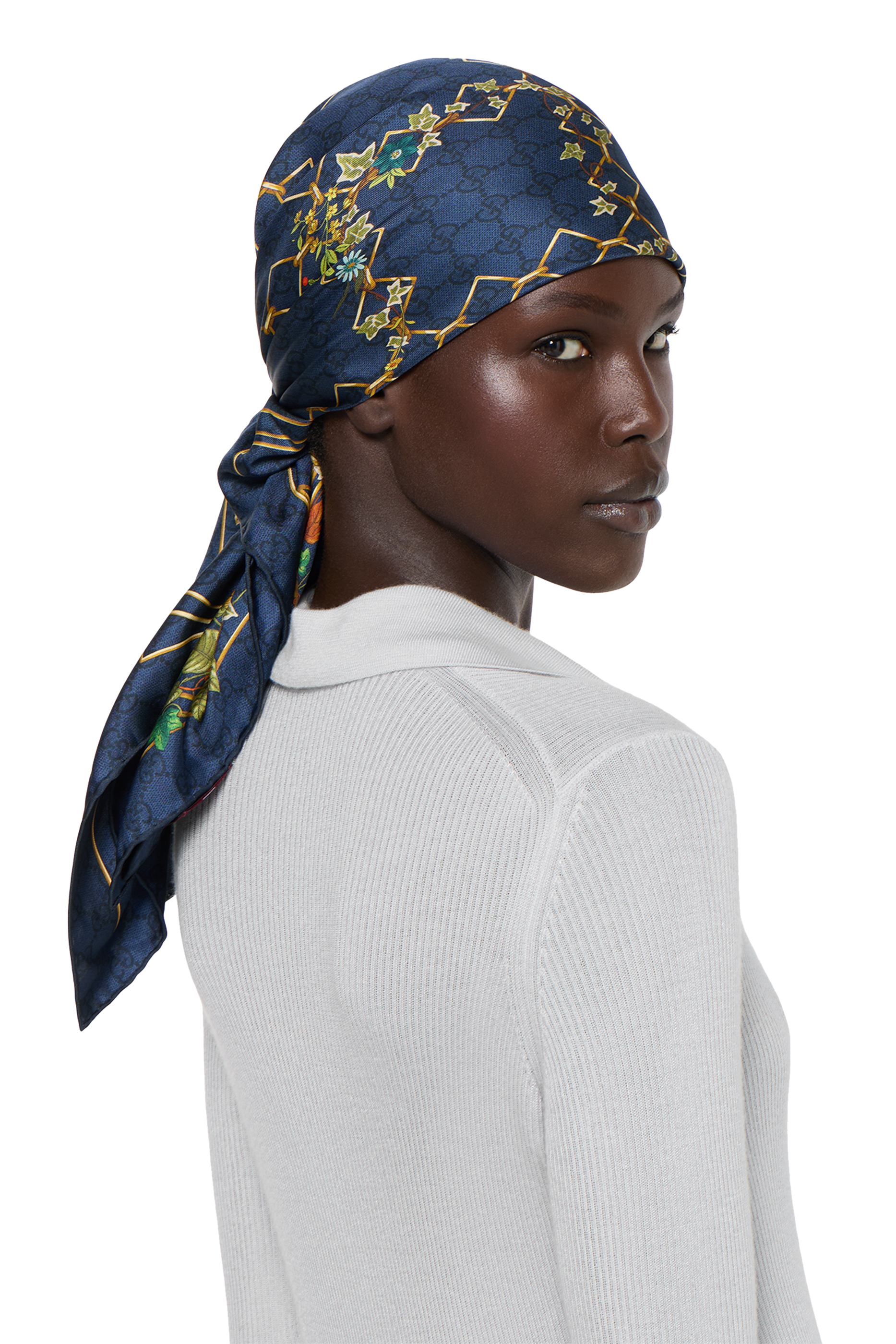 وشاح بنقشة حرير تويل