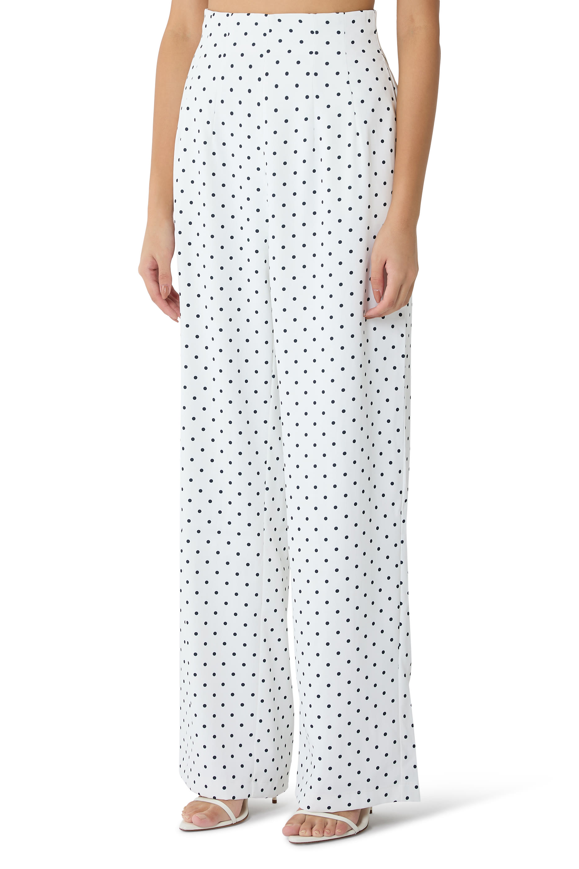 بنطال التميت ميوز بقصة ساق واسعة