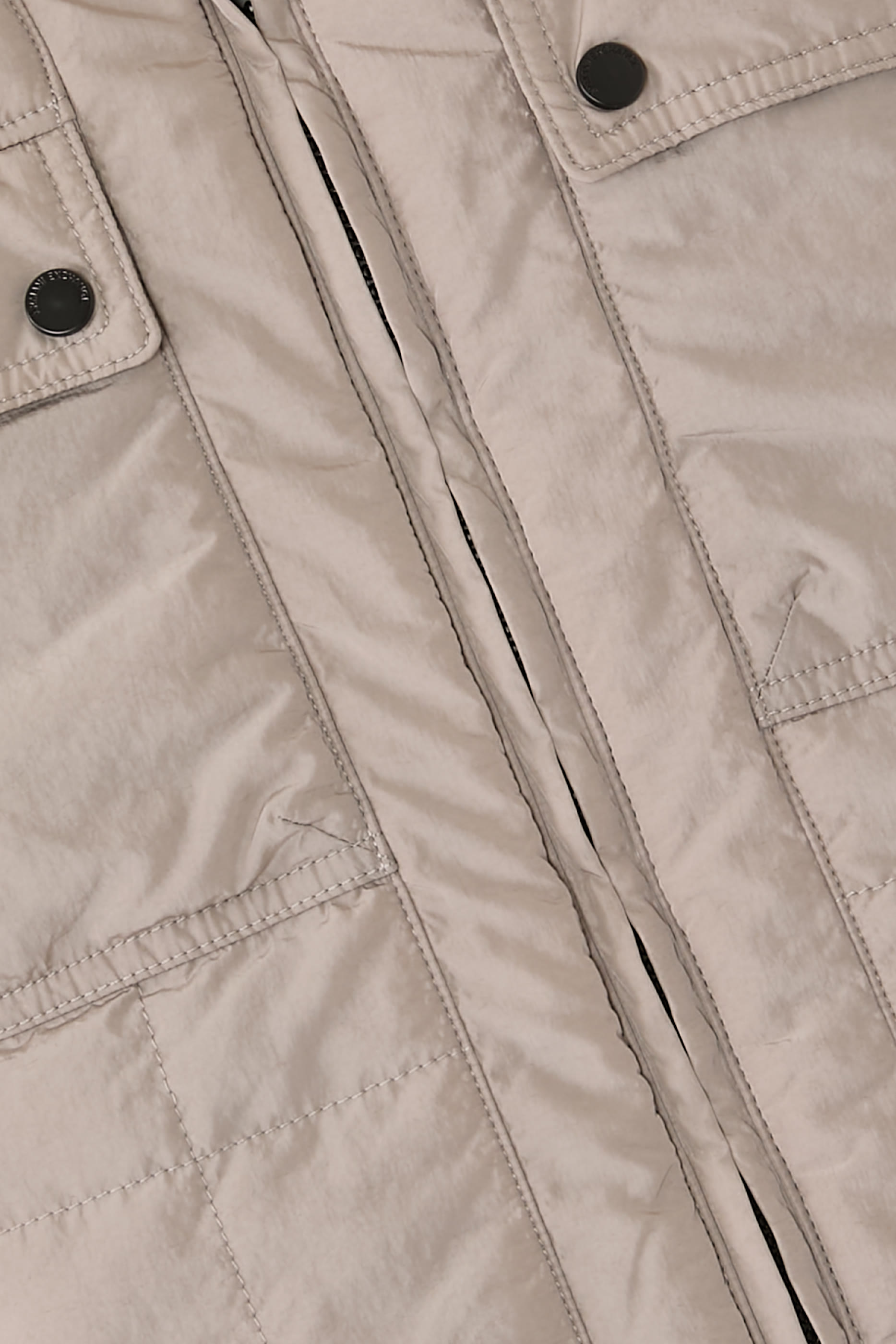 فيست مبطن بالزغب قماش تقني