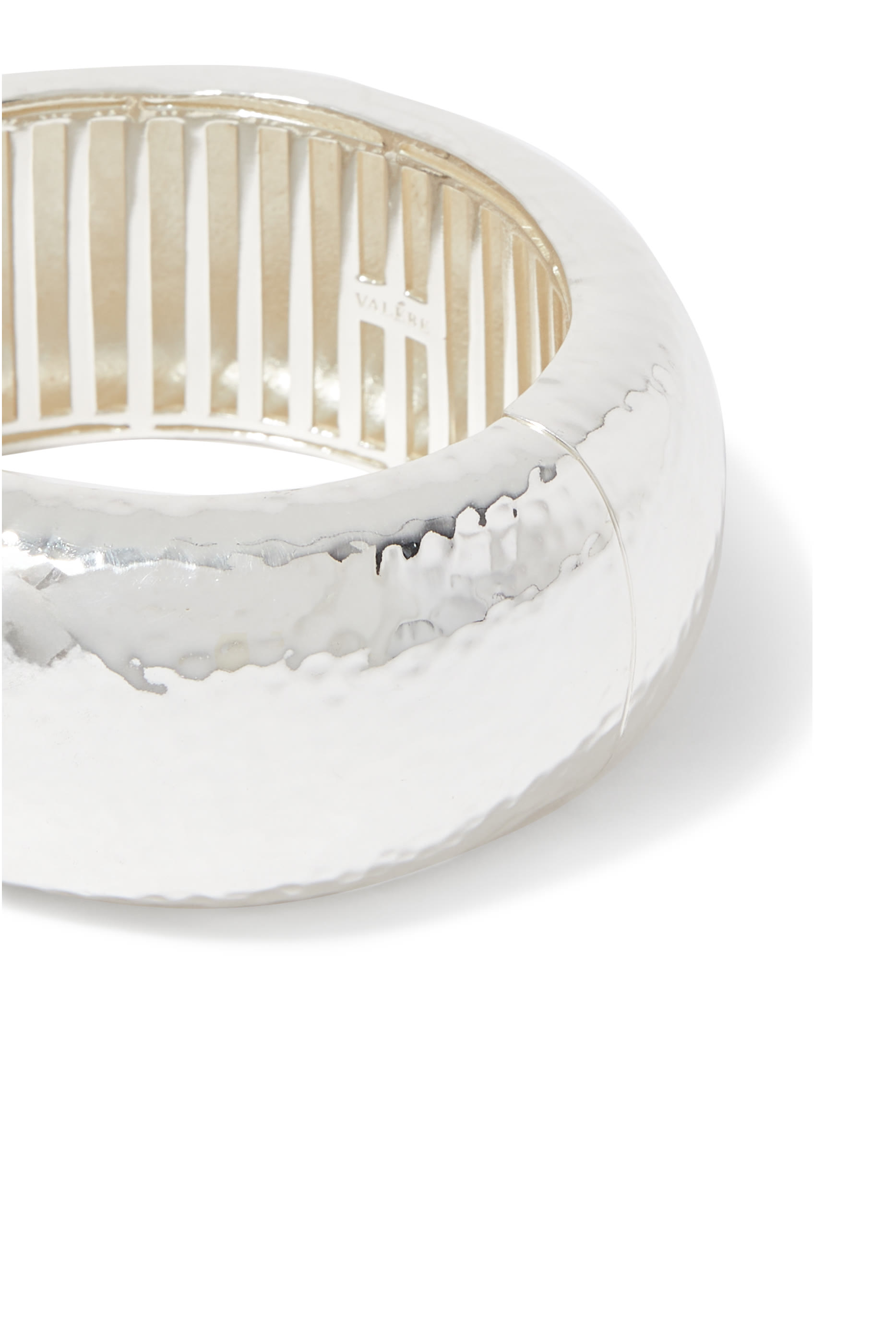 سوار كبير بتصميم منفوخ، نحاس مطلي بالفضة