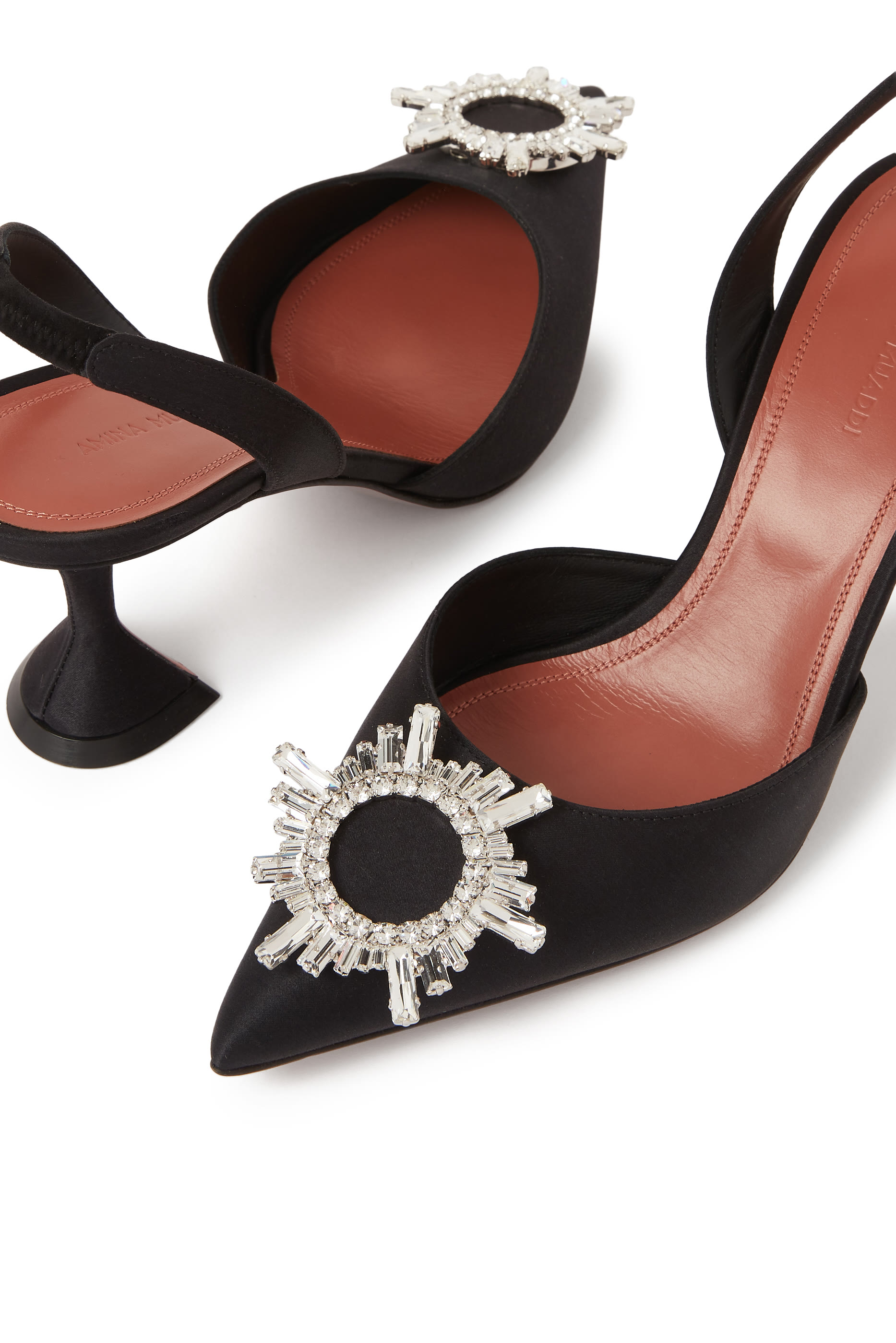 حذاء بيجوم 70 كلاسيكي بسير خلفي