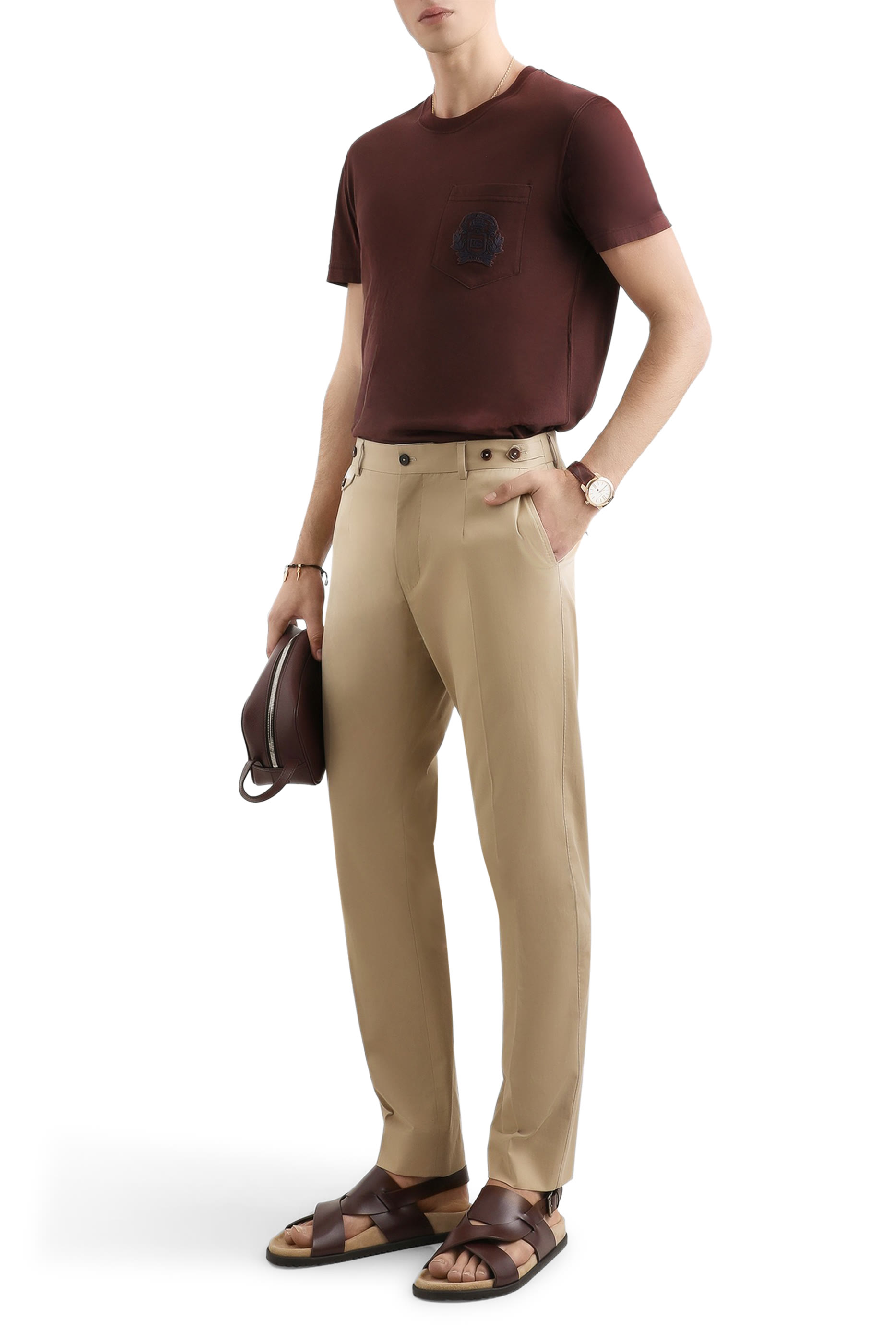 تيشيرت مطرز بشعار الماركة