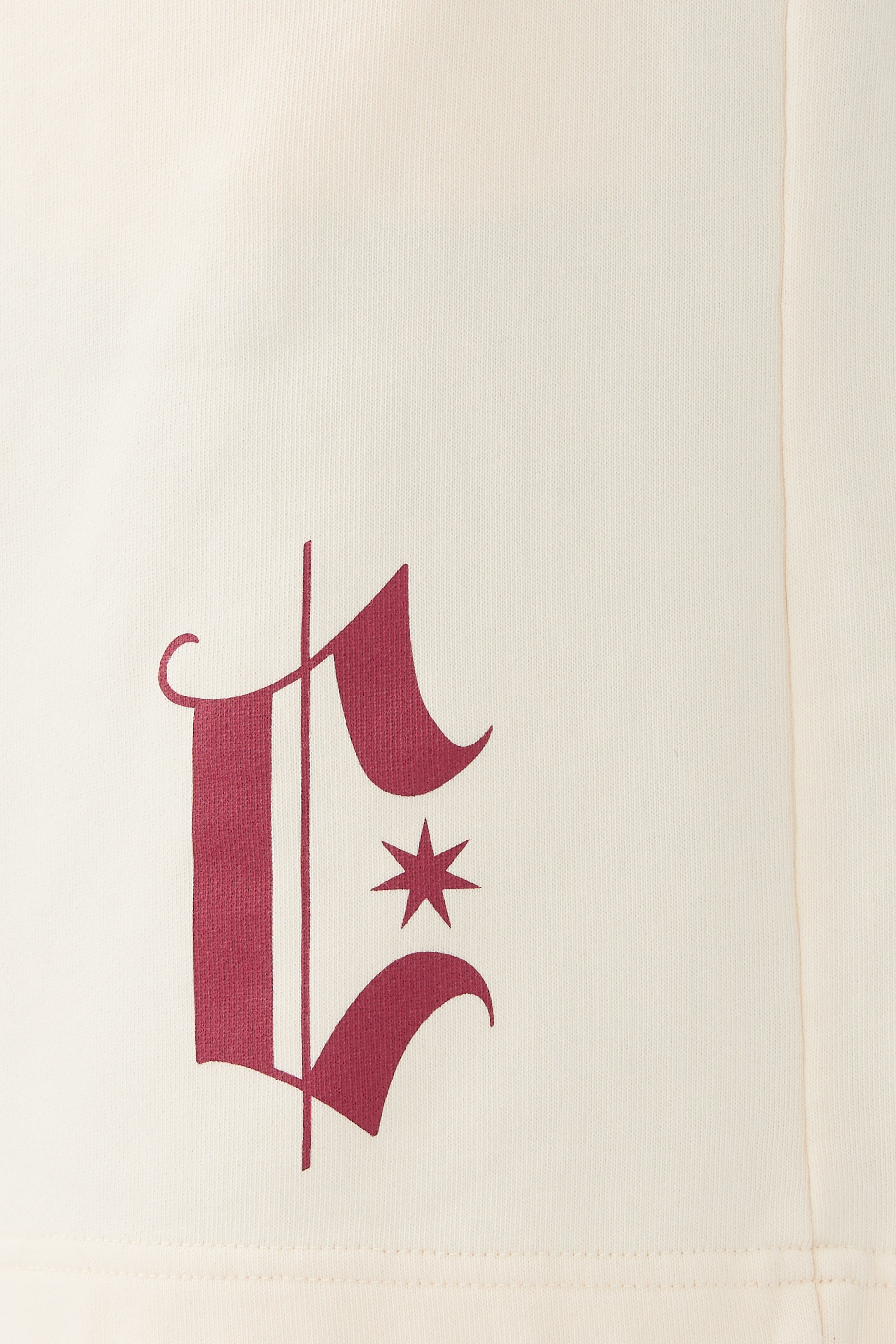 شورت رياضي بشعار هادليتر