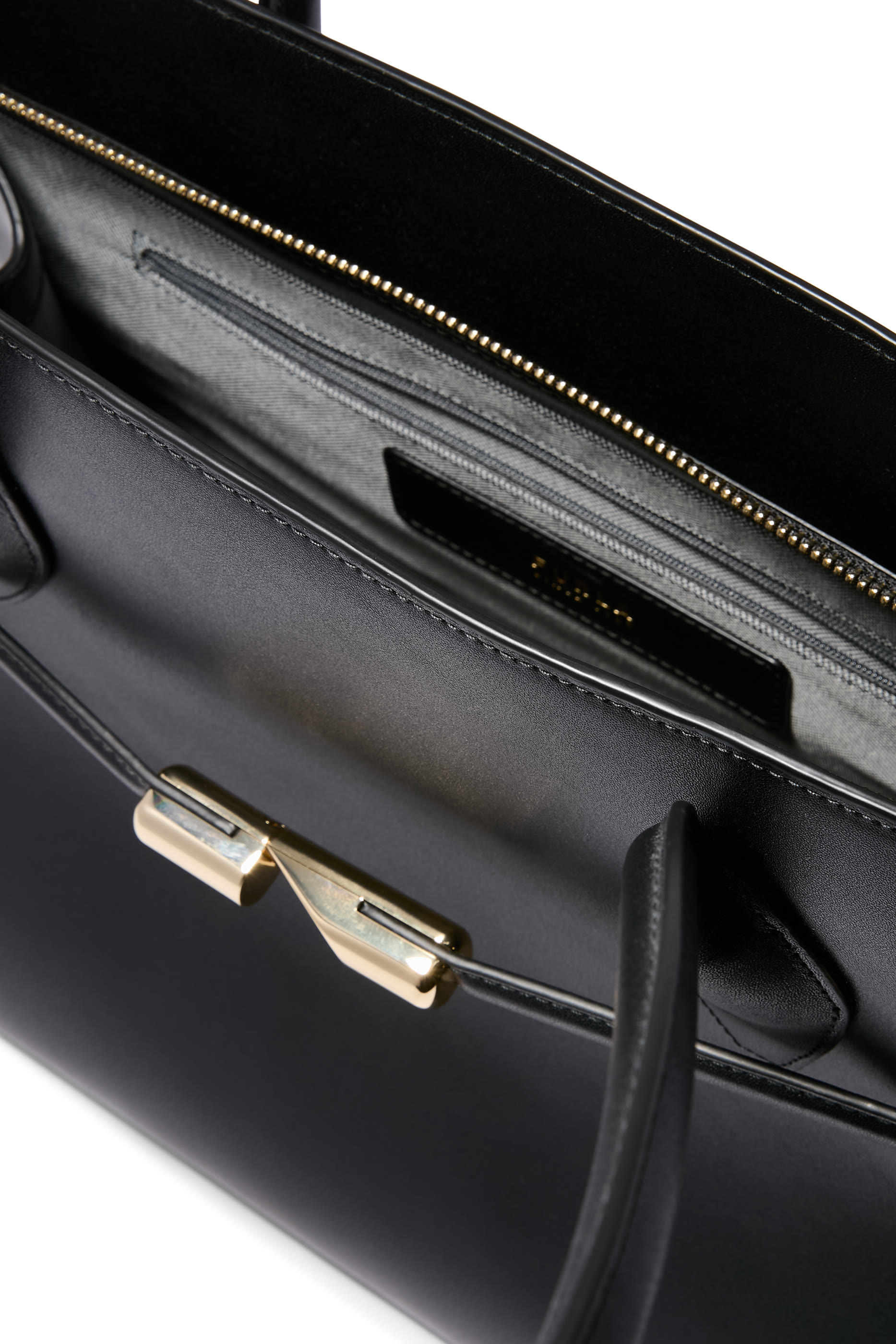 حقيبة يد غوتشيا