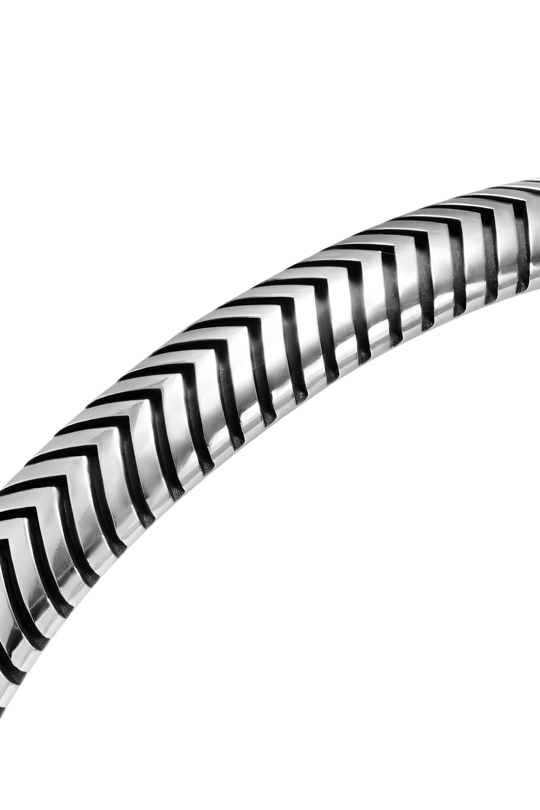 سوار مفتوح شيفرون، فضة استرلينية