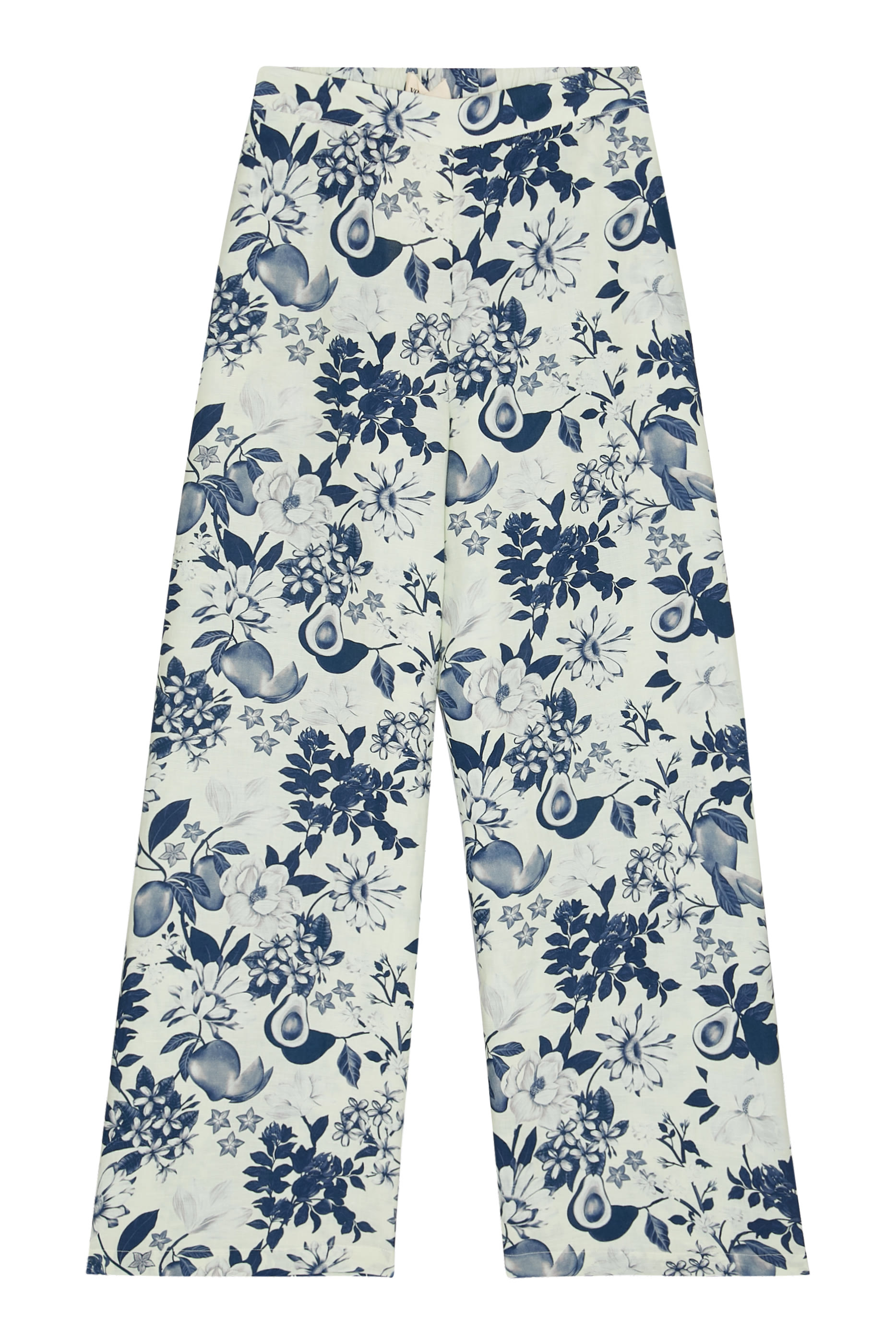 بنطال بقصة واسعة