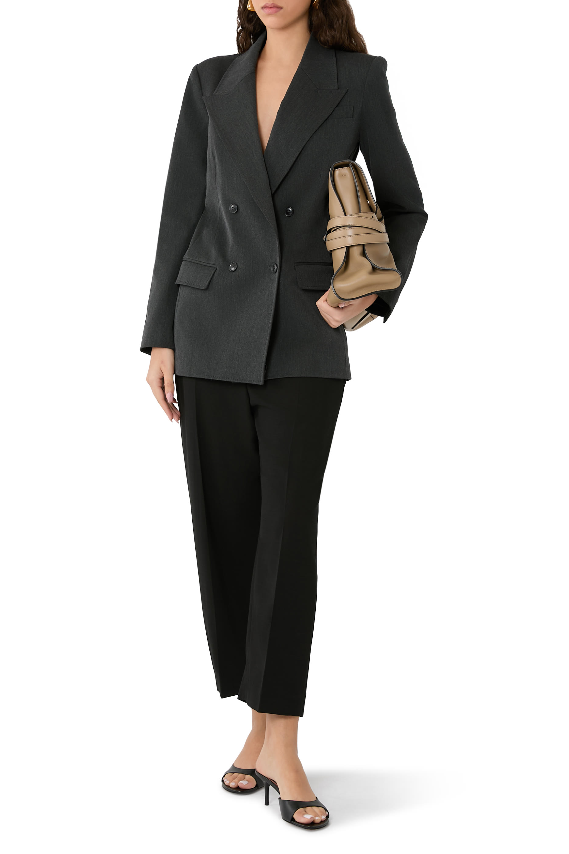 بليزر إسنشال سوتينغ بقصة فضفاضة وصفي أزرار للإغلاق