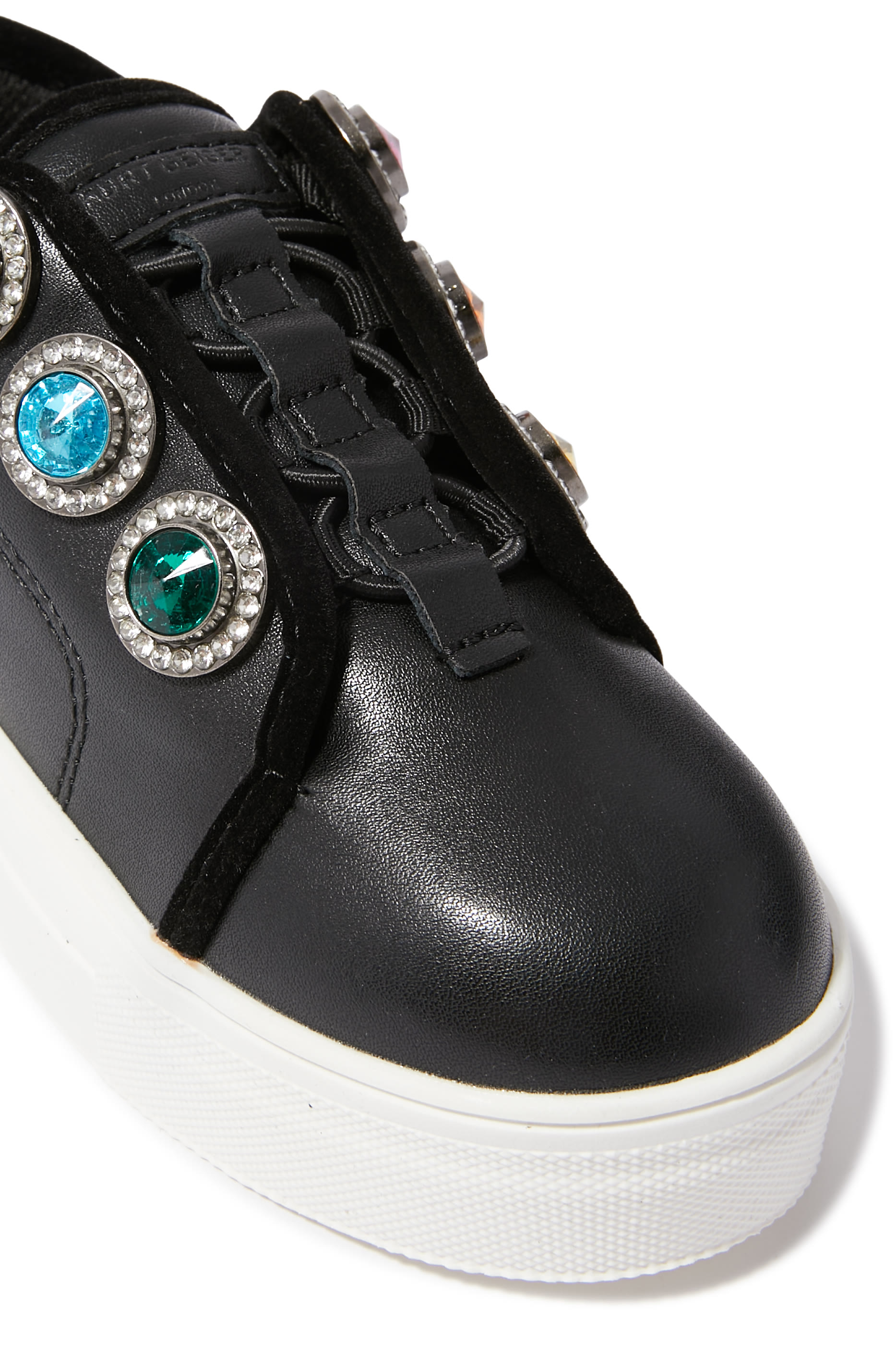 سنيكرز لايني أوكتافيا للأطفال