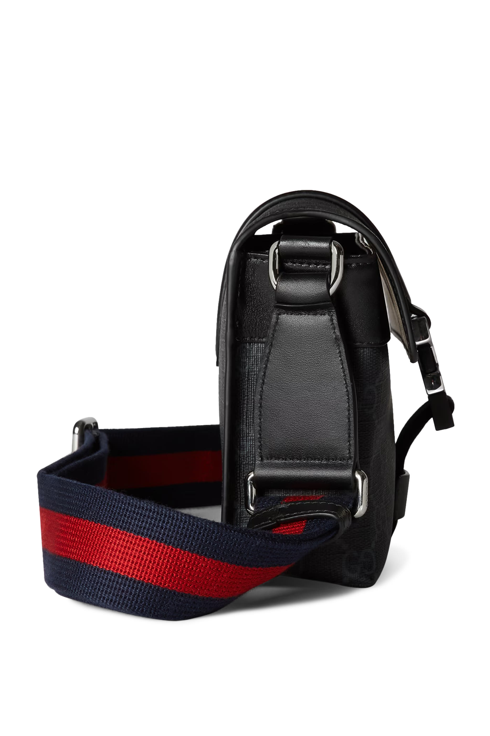 حقيبة بشعار الماركة صغيرة جدا