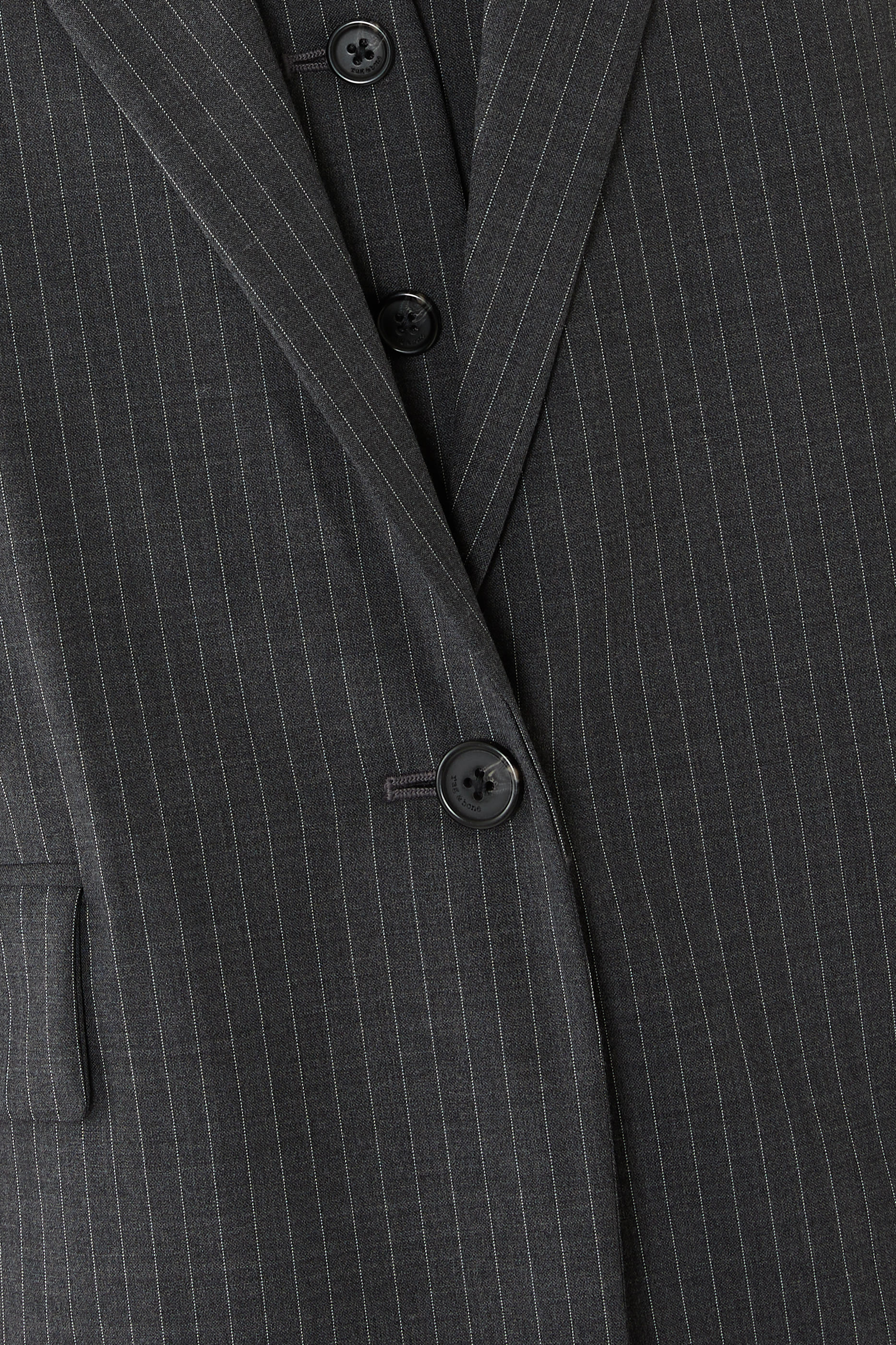 بليزر جينيفر 2 في 1 بنقشة مخططة