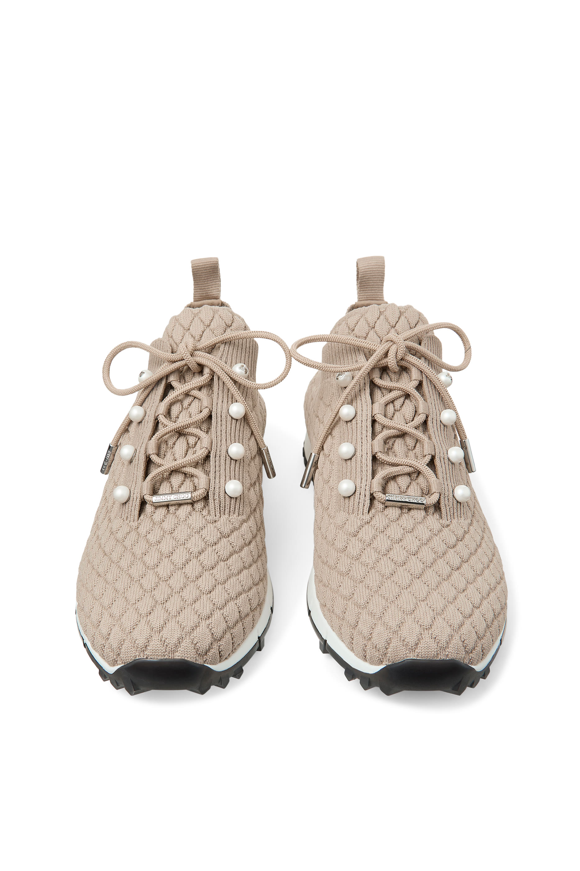 سنيكرز فيلس نسيج بارز الملمس