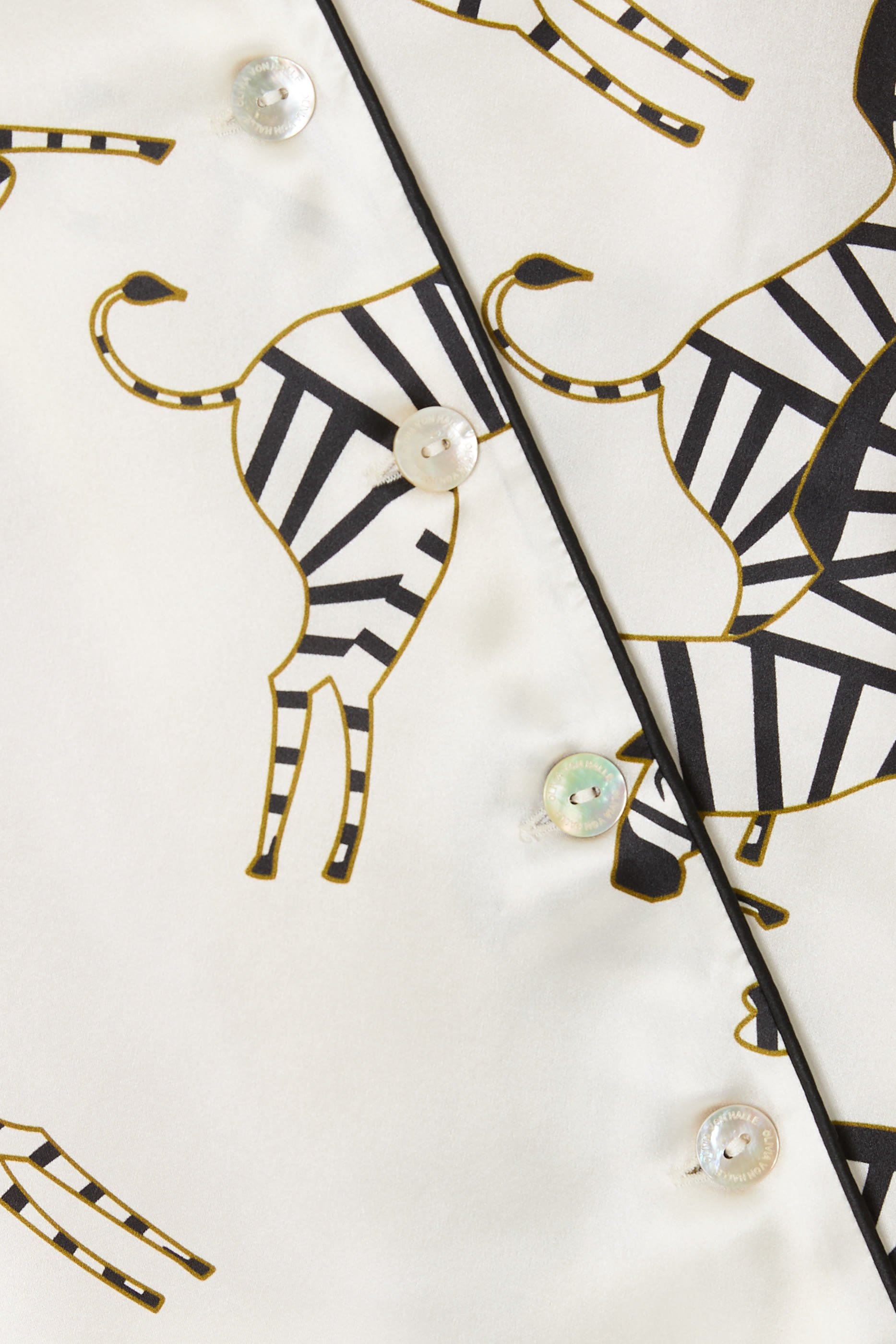 طقم بيجاما ليلا أبالون بلون فيروزي بنقشة زهور