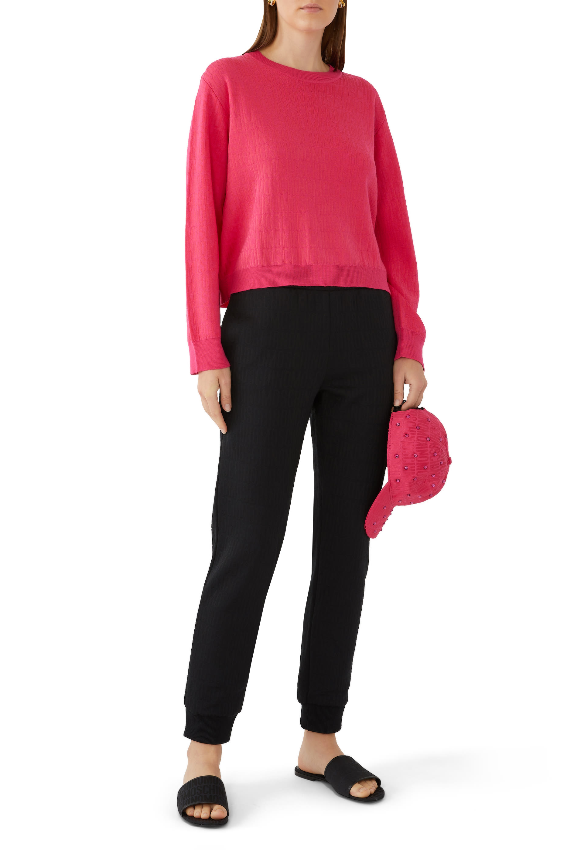 بنطال رياضي بطبعات شعار الماركة بالكامل