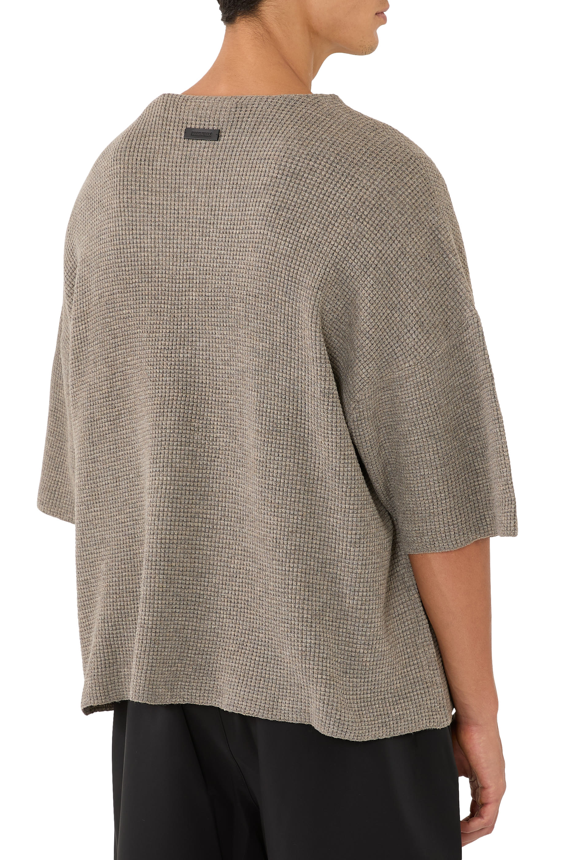 كنزة وافل بأكمام قصيرة null