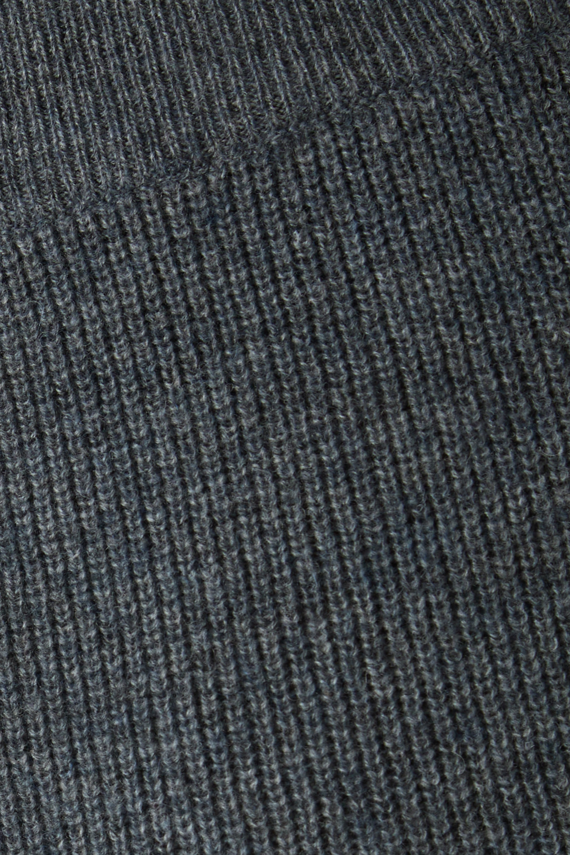 بنطال قصير منسوج