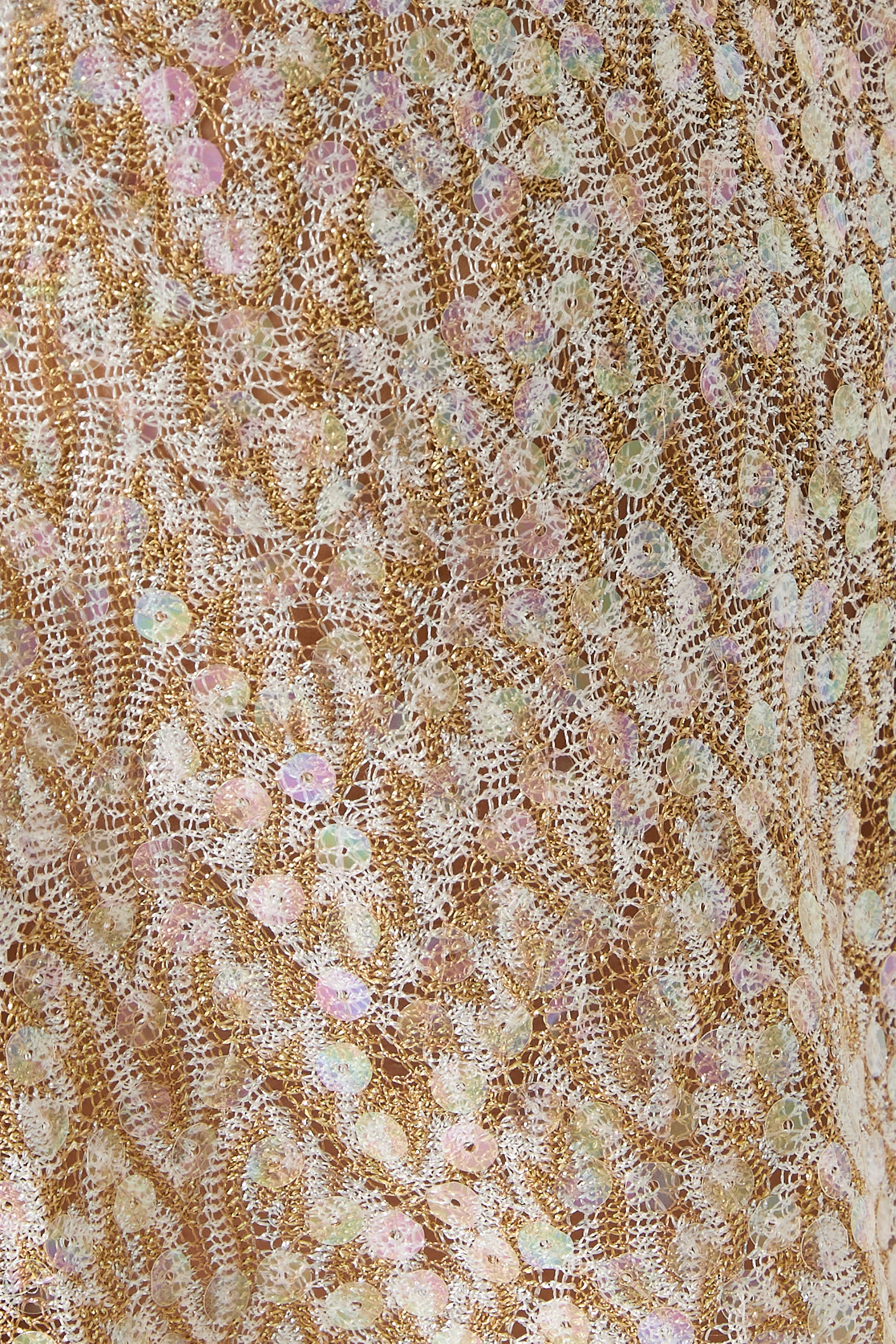 شورت بنقشة خطوط متعرجة وترتر