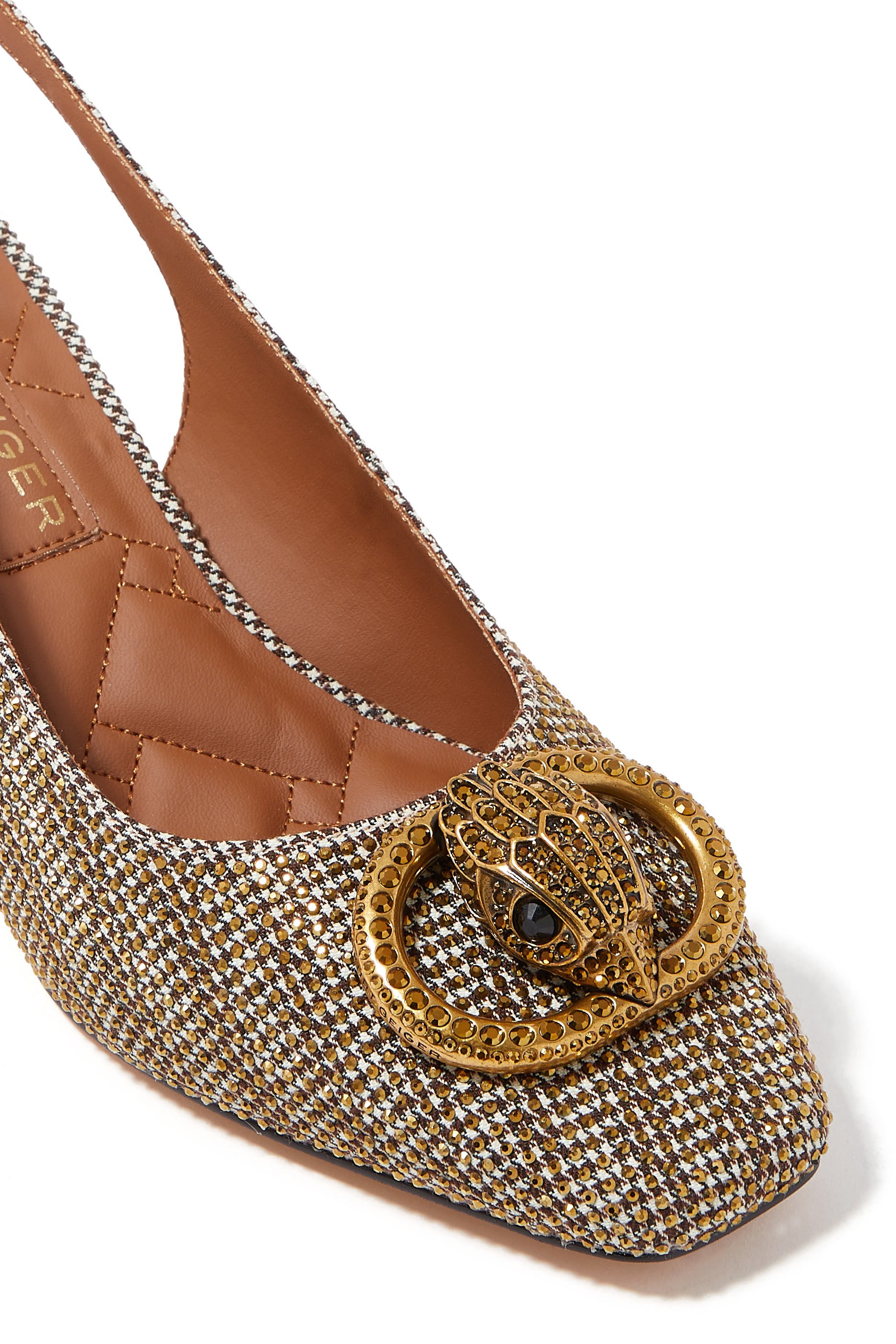 حذاء تشسلسي 60 مفتوح من الخلف بسير خلفي وكعب عريض